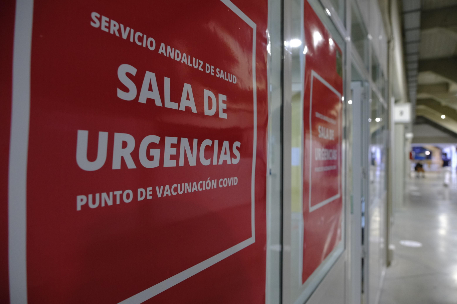 Almería capital ‘vuela’ hacia el toque de queda nocturno