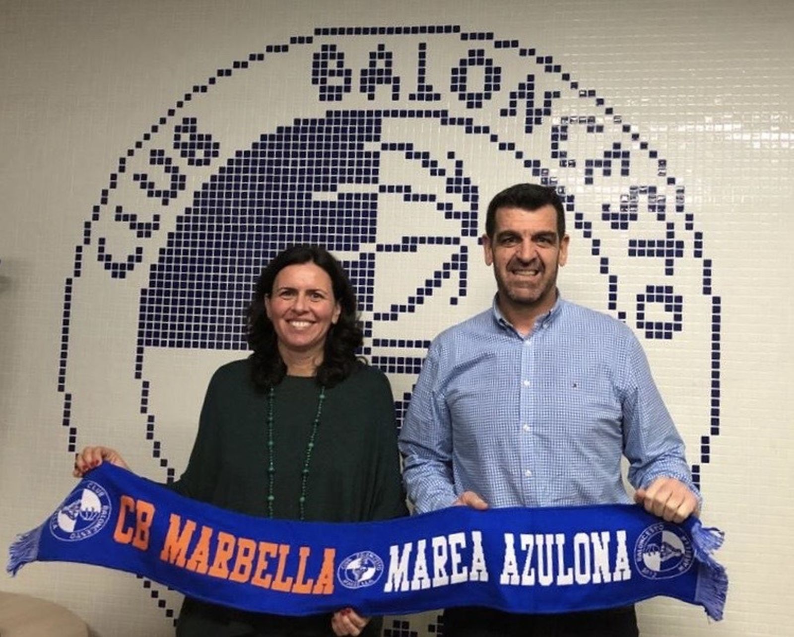 Presentación de Rafa Piña con el CB Marbella.