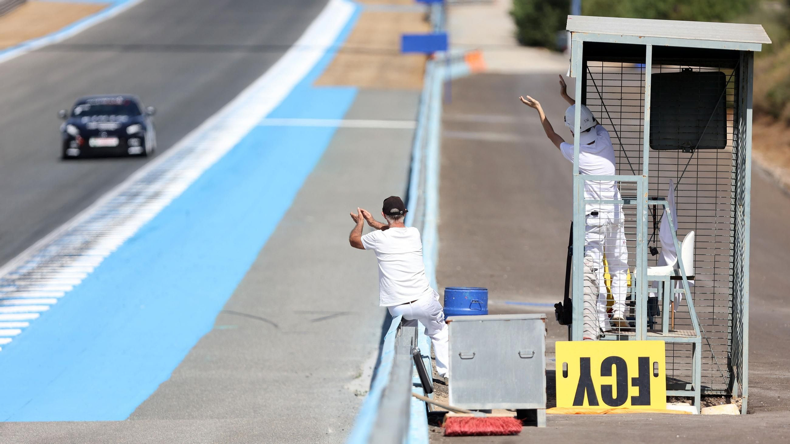 Imágenes del gran ambiente de fiesta en la Racing Weekend y el 40 aniversario del Circuito de Jerez