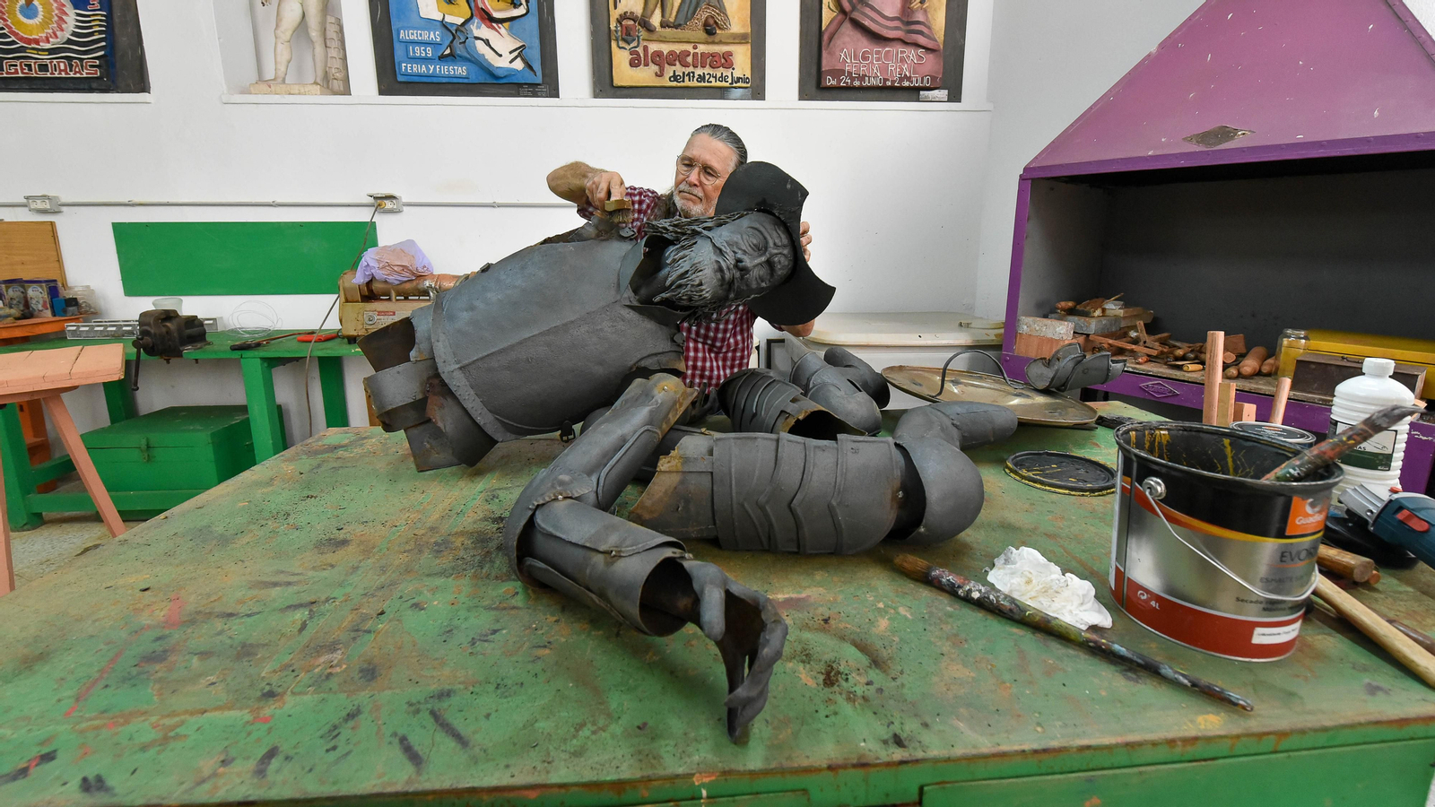 Las fotos de la restauración del Quijote de la Escuela de Arte de Algeciras