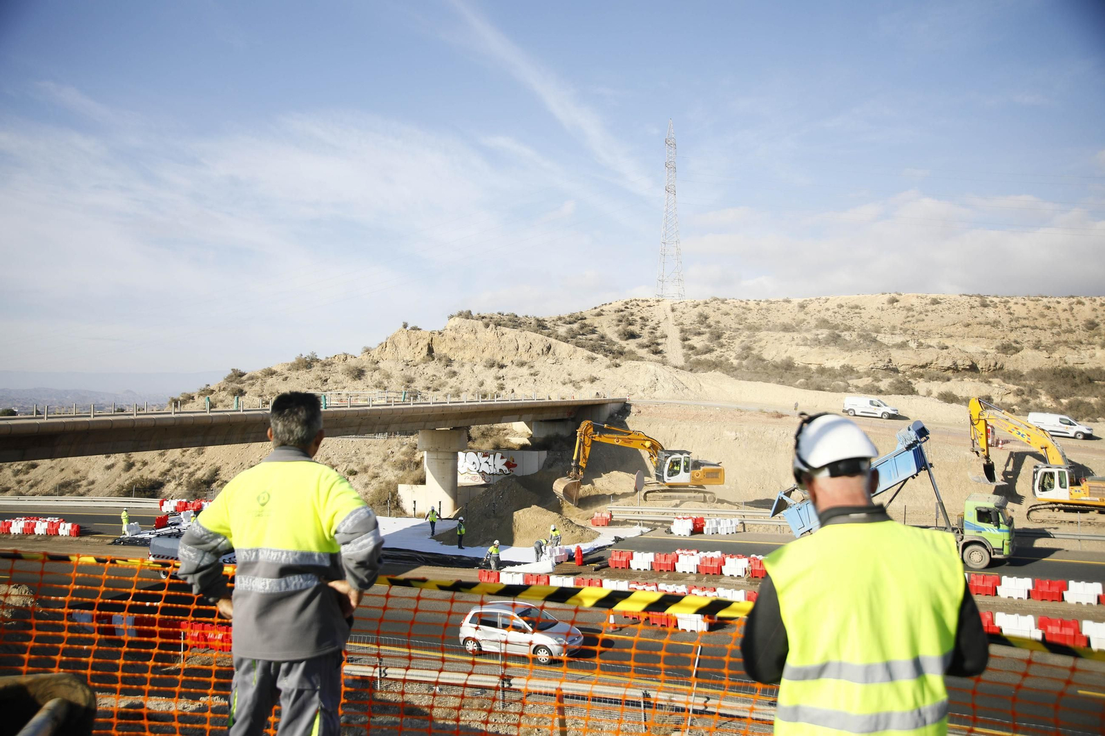 Imágenes del corte total en la A-7 de Almería