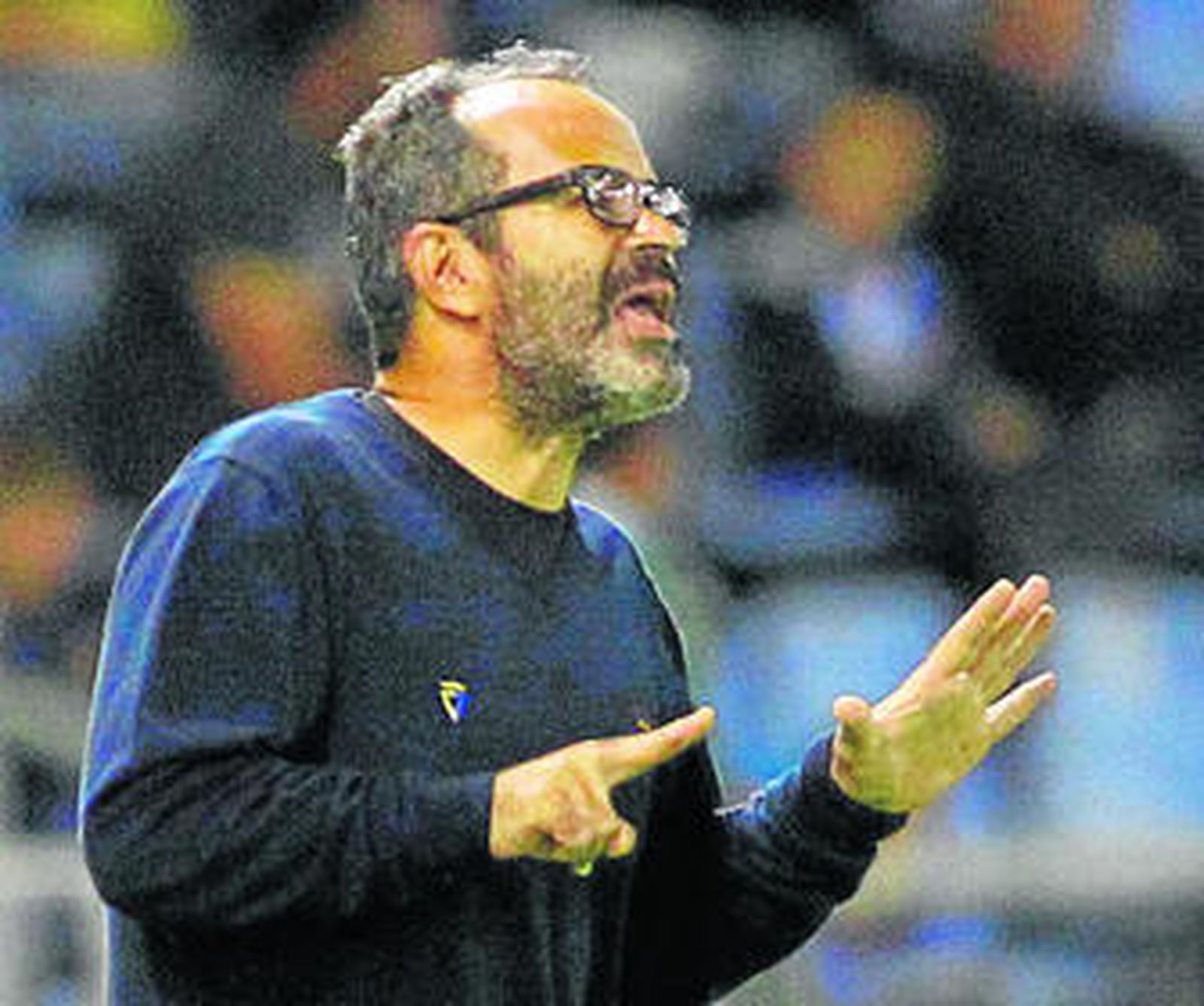 Álvaro Cervera, con barba, ayer en el Heliodoro Rodríguez López.
