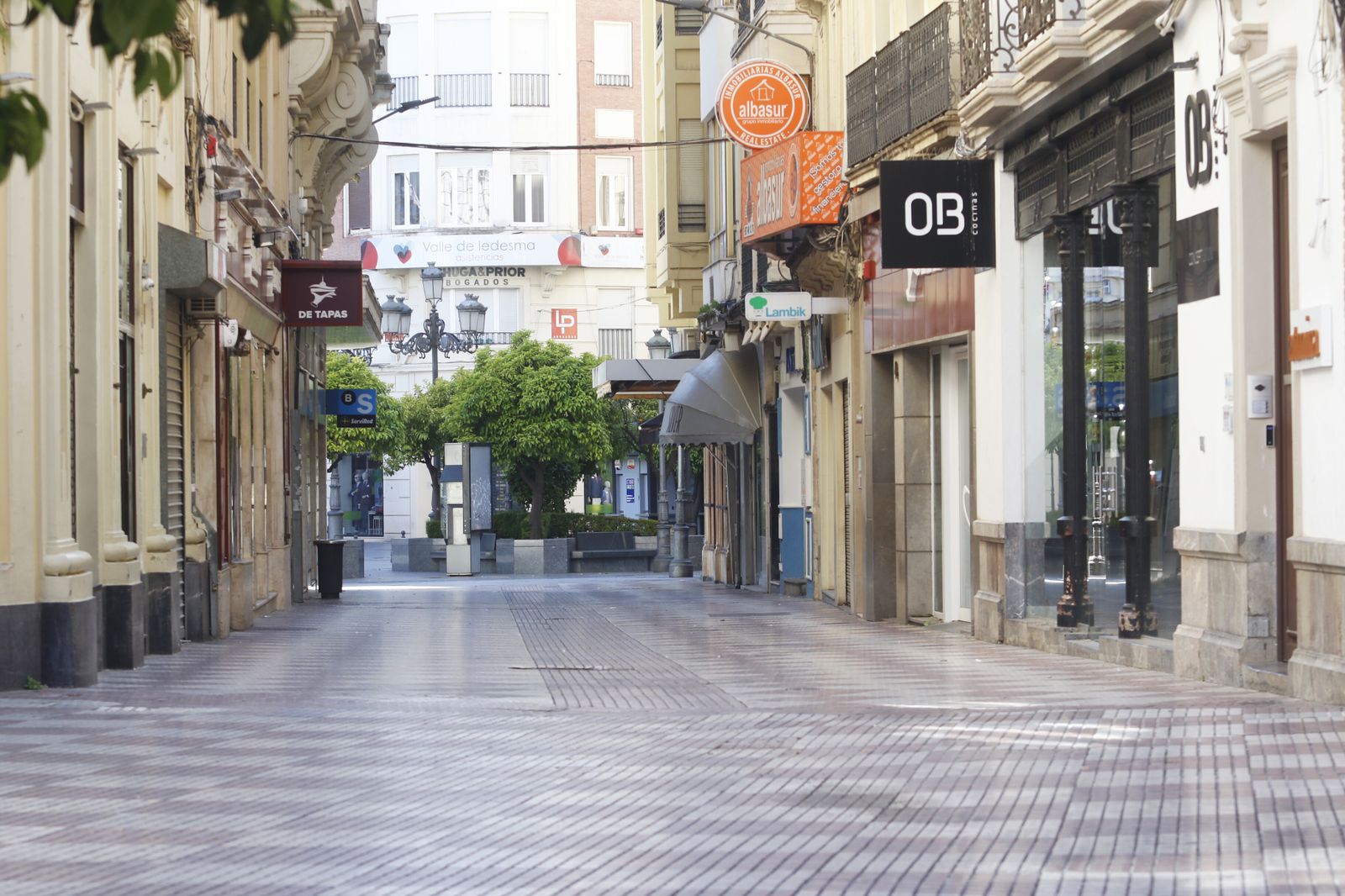 Estas son las fotografías de un Viernes de Dolores en plena cuarentena