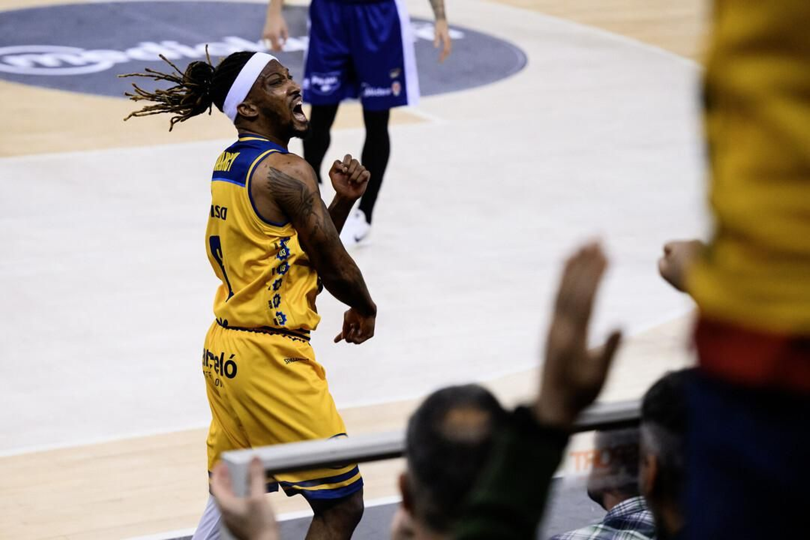 Dreamland Gran Canaria-Valencia Basket: El anfitrión presenta candidatura (79-65) Dreamland Gran Canaria-Valencia Basket: El anfitrión presenta candidatura (79-65)