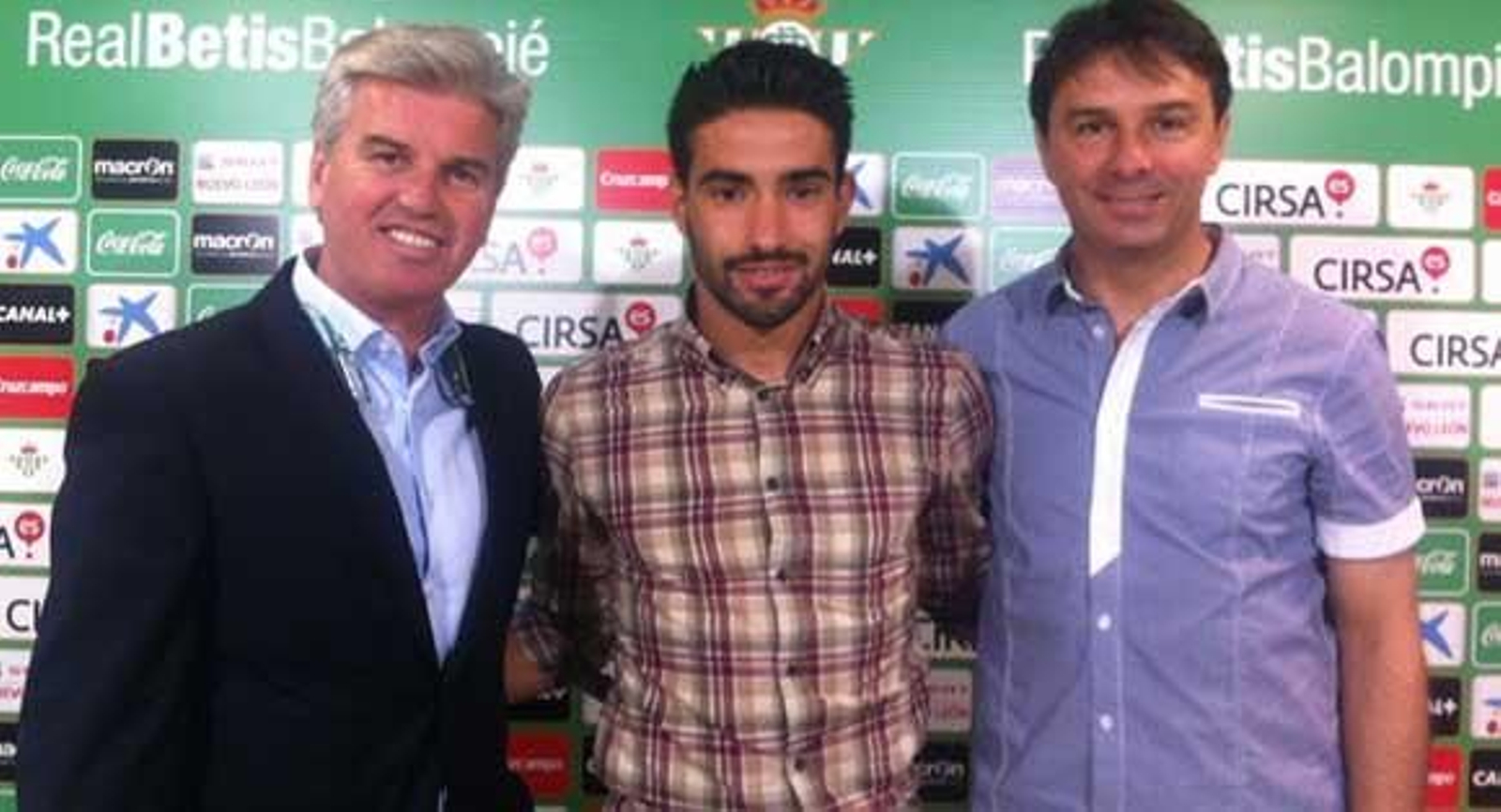 El Betis hace oficial la incorporación de Chuli