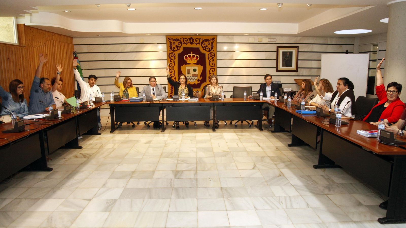 Los concejales votan la modificación puntual del PGOU.