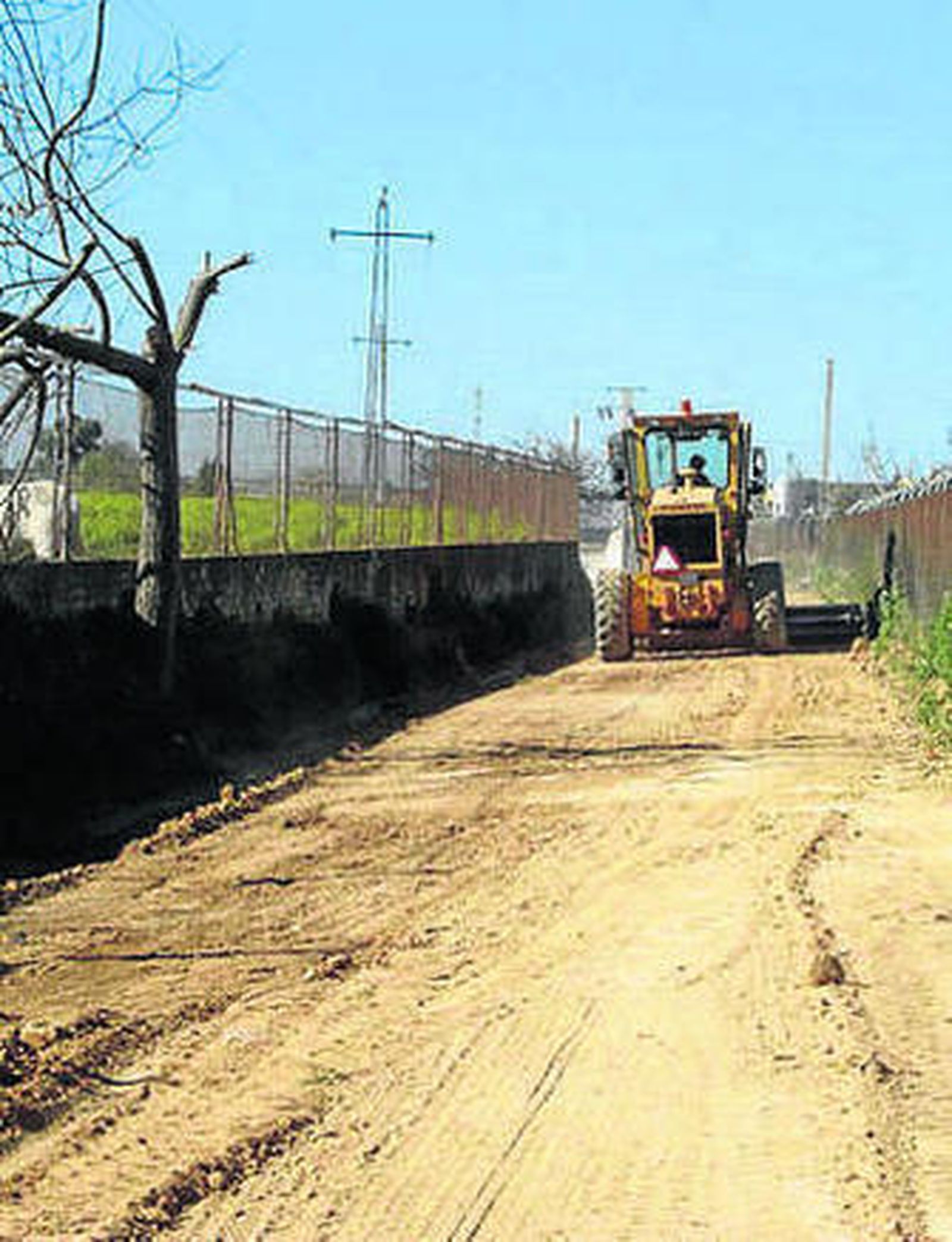 Obra de mejora en uno de los caminos.