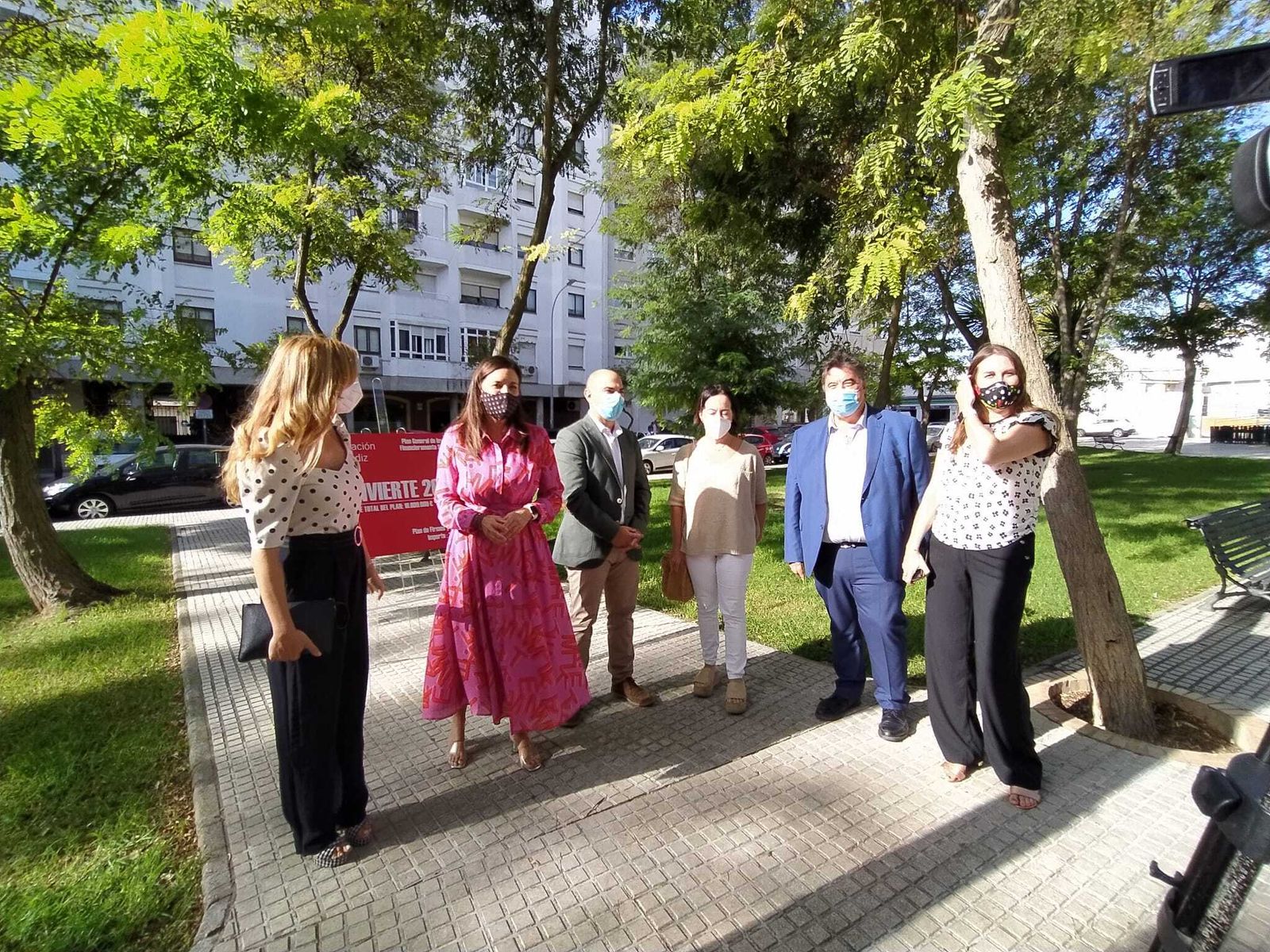 Cavada y Manuel Chacón, durante su visita a las obras de Reyes Católicos y La Ladrillera.