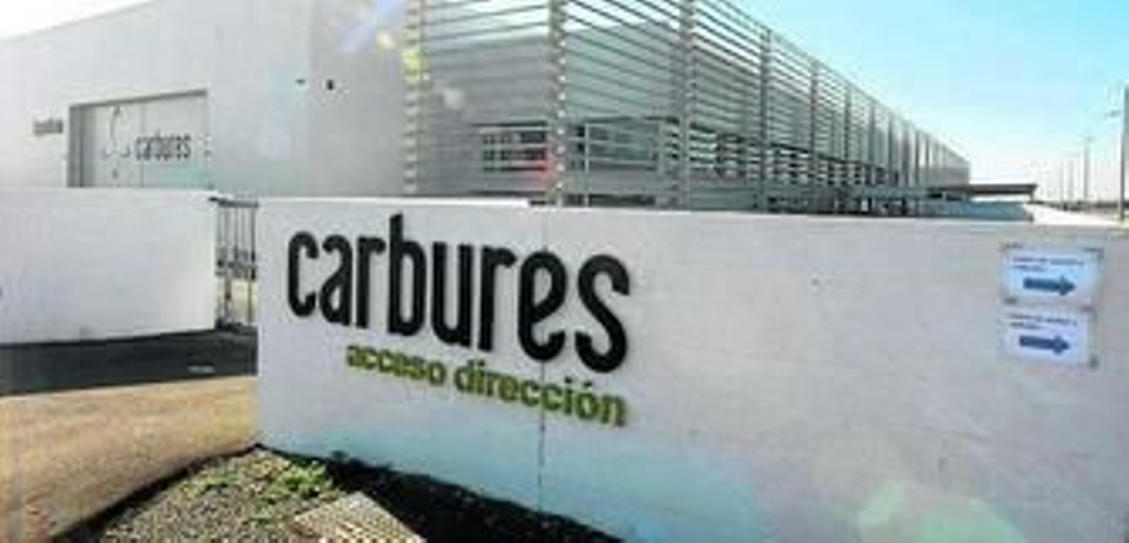 Imagen de al fábrica que Carbures tiene en el PTA de Jerez.