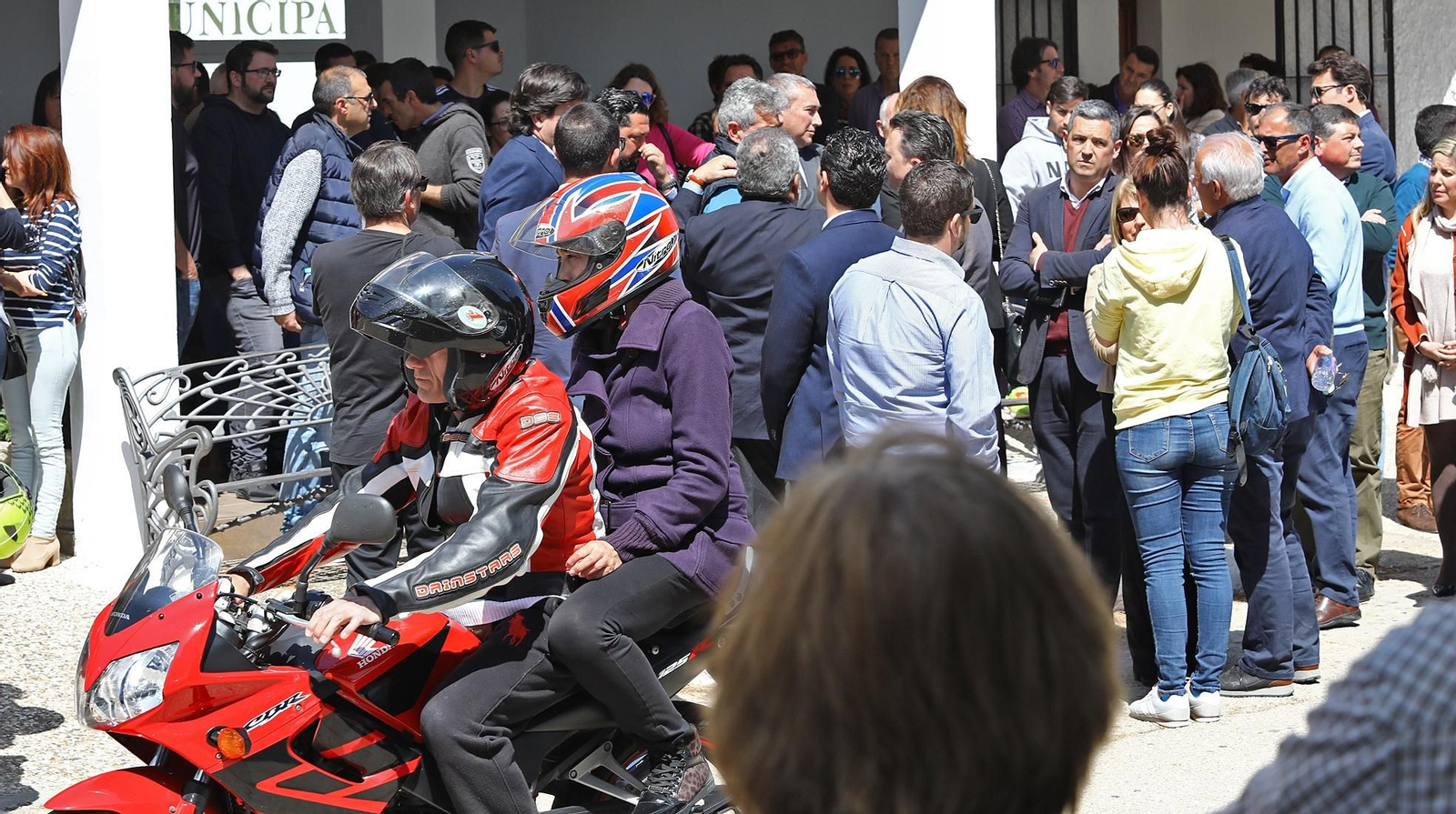 Imágenes del funeral en Rota por el joven Marcos Garrido, fallecido en el 'Circuito de Jerez?