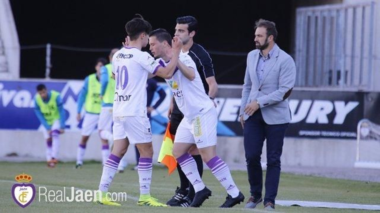 Adrián Ruiz, en su debut en el primer equipo del conjunto lagarto en la temporada 2016-2017.