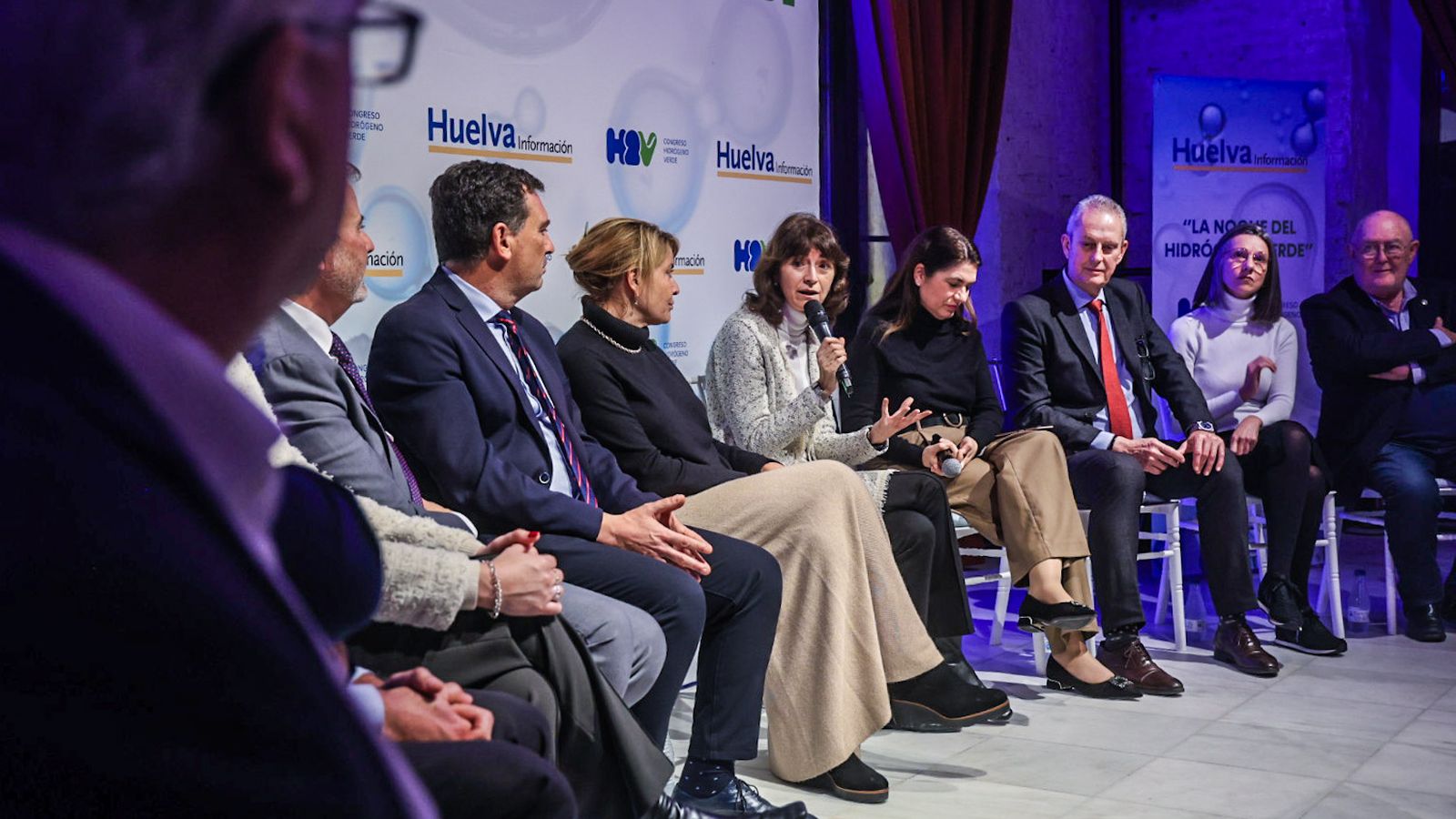 Teresa Rasero, presidenta de Feique, en un momento del coloquio.