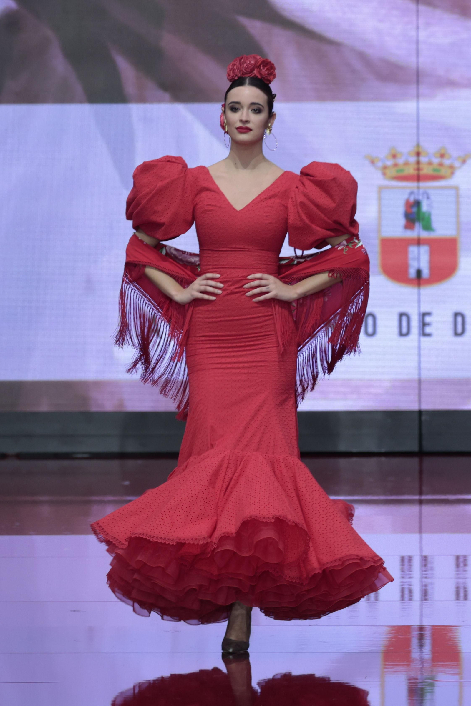 El desfile de Hermanas Serrano en SIMOF 2022, todas las fotos