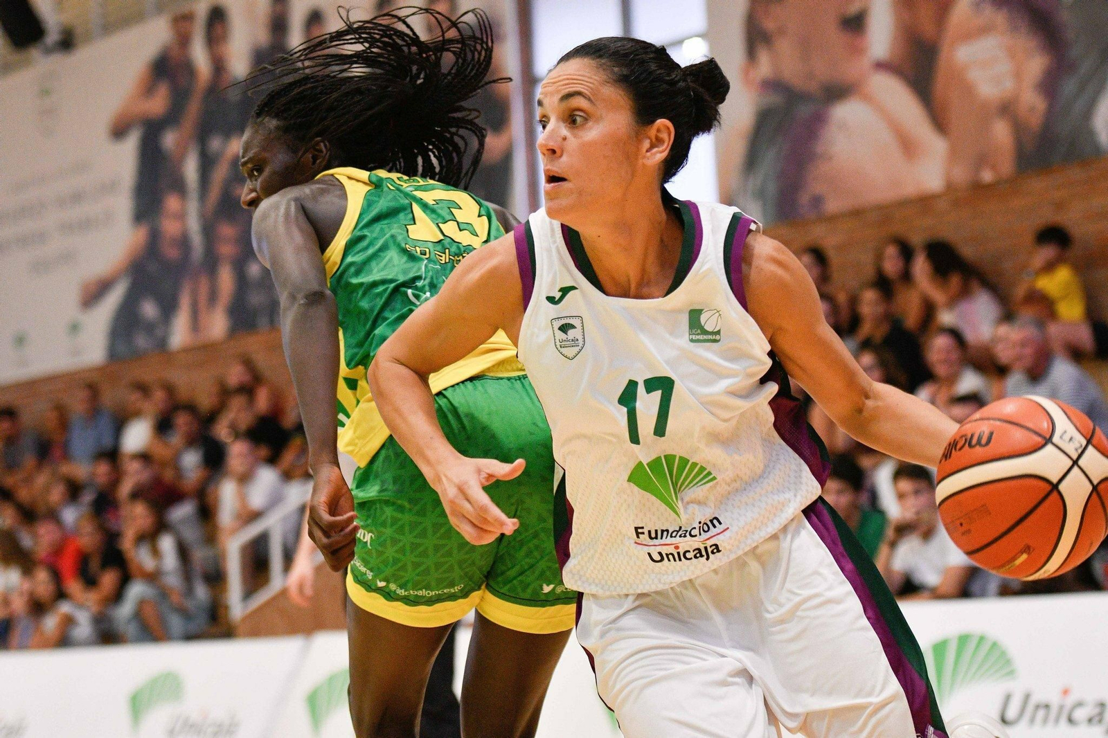 Las fotos del Unicaja Femenino - Al Qazeres