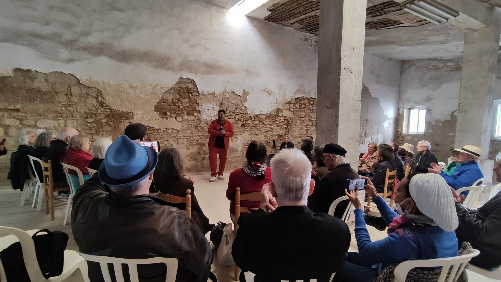 Visitantes norteamericanos disfrutan del Festival de Jerez