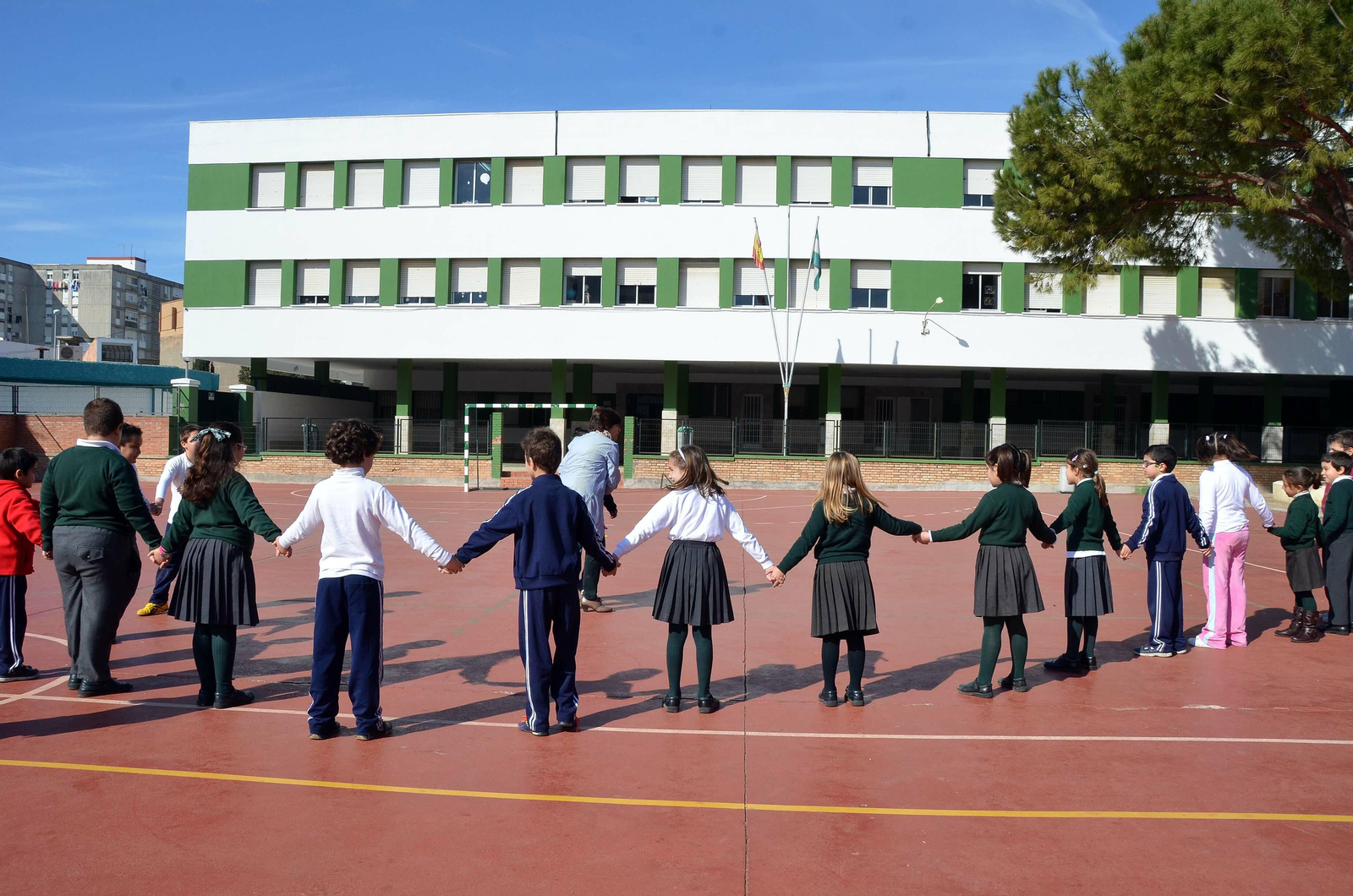 El colegio Sagrada Familia es uno de los centros seleccionados en Jerez.