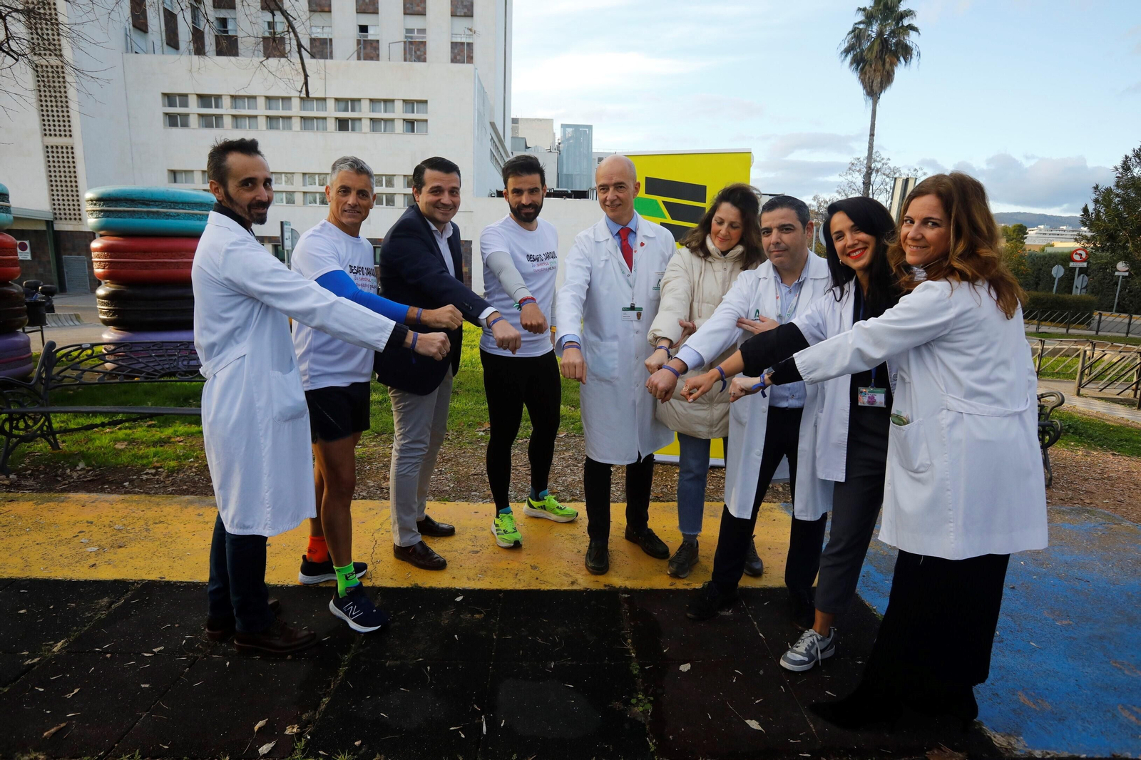 El I Desafío Deportivo Solidario Jarquil parte del Hospital Reina Sofía de Córdoba, en imágenes