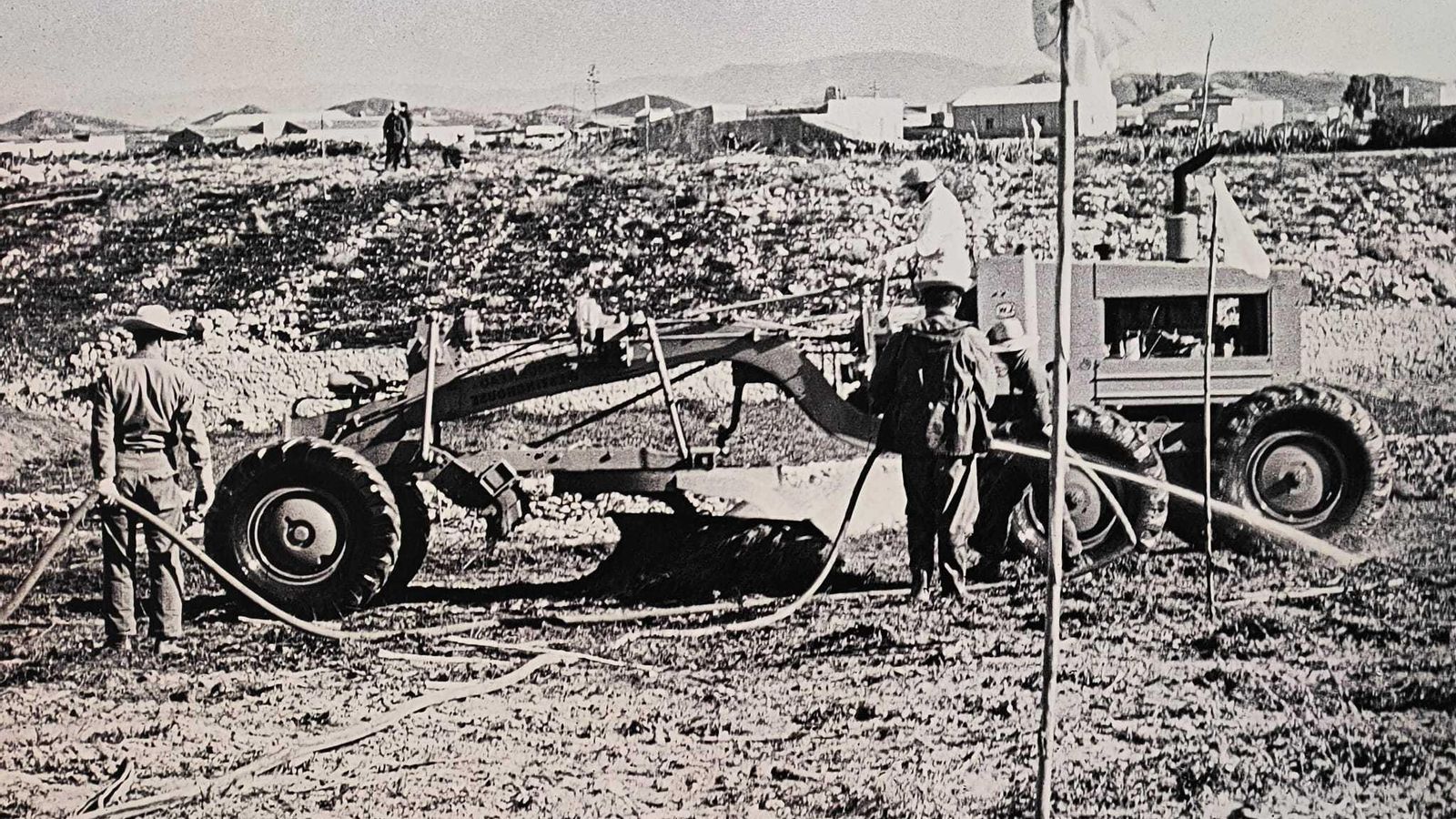 Febrero de 1966. Única foto conocida sobre el compromiso de raspar los primeros 5-10 centímetros para quitar el plutonio. La medida más eficaz comprometida solo se aplicó de manera testimonial.