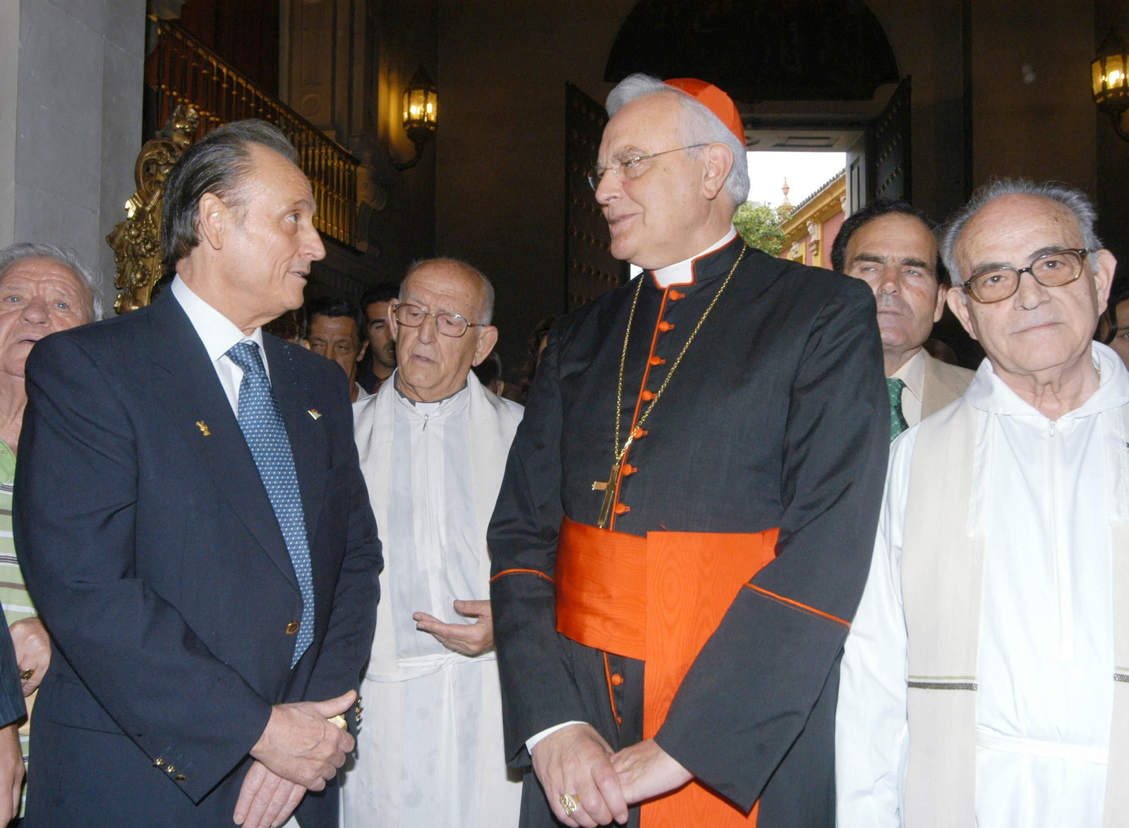 Imágenes del Cardenal Carlos Amigo Vallejo