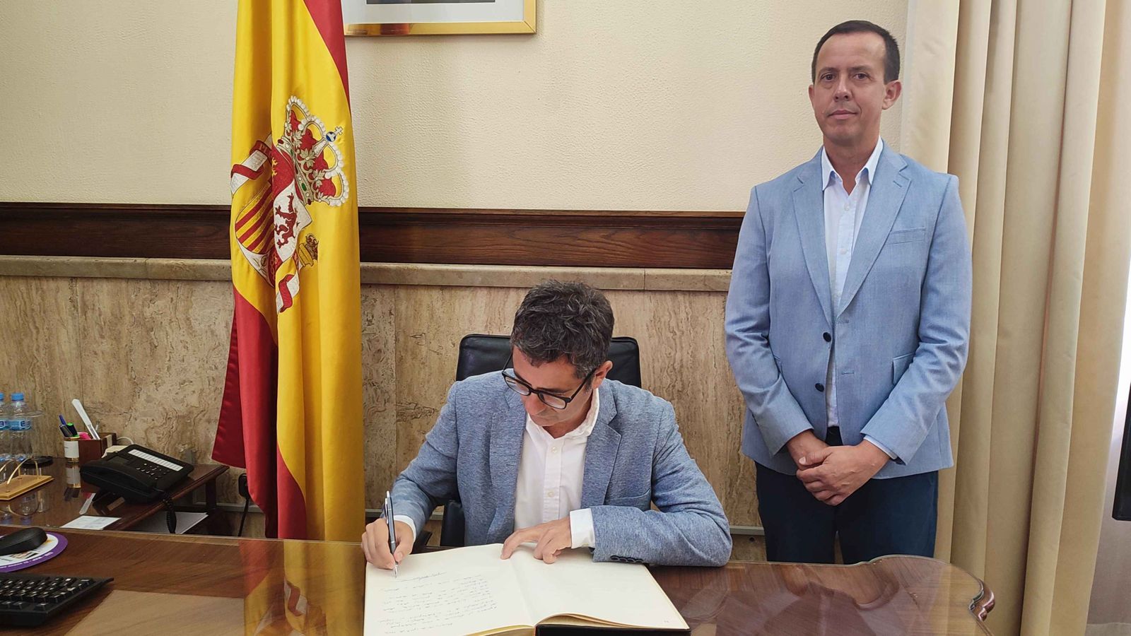 El ministro de la Presidencia y el subdelegado del Gobierno destacan el avance de las obras del AVE en Almería