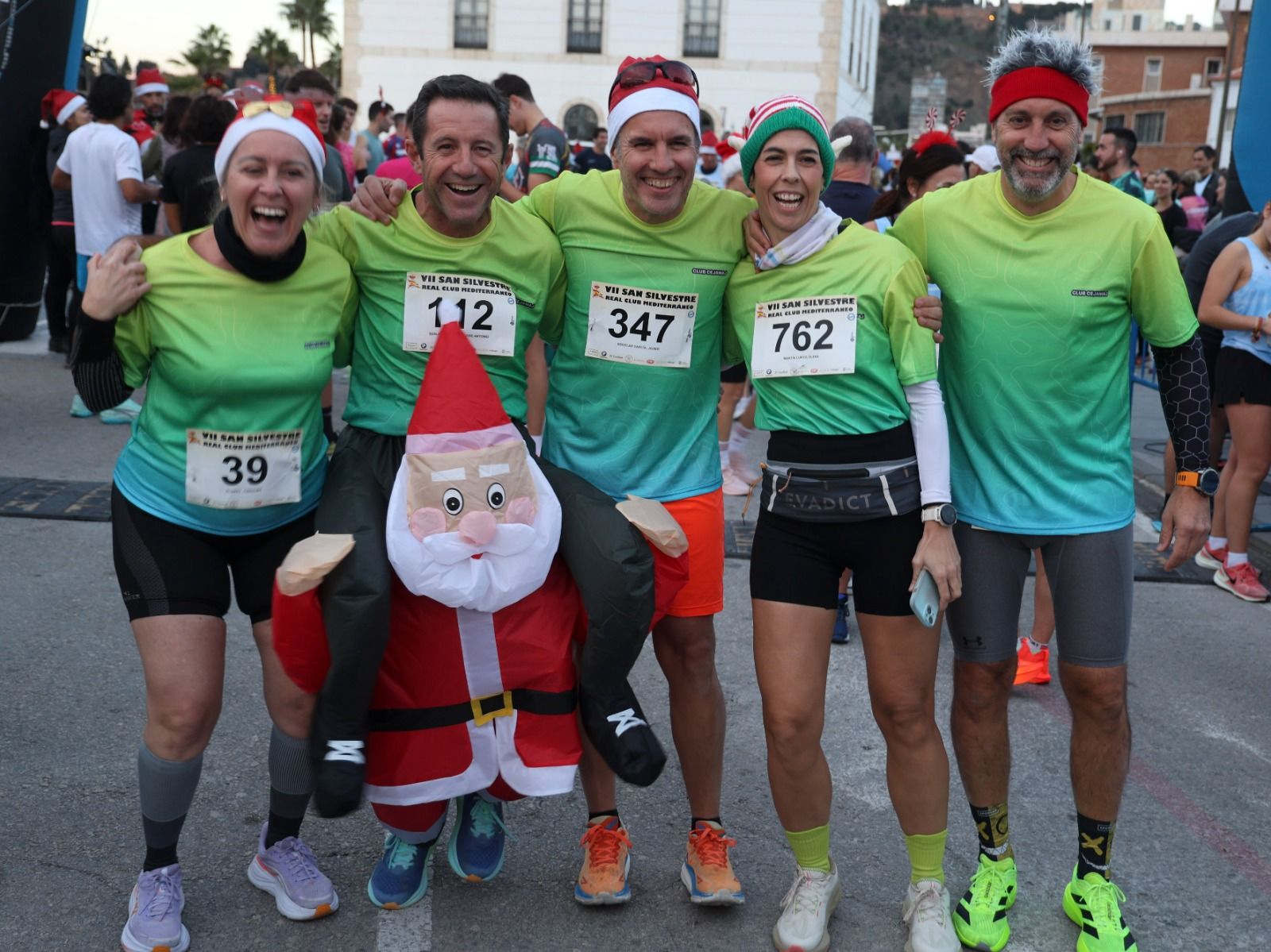Las fotos de la San Silvestre del Real Club Mediterráneo en Málaga