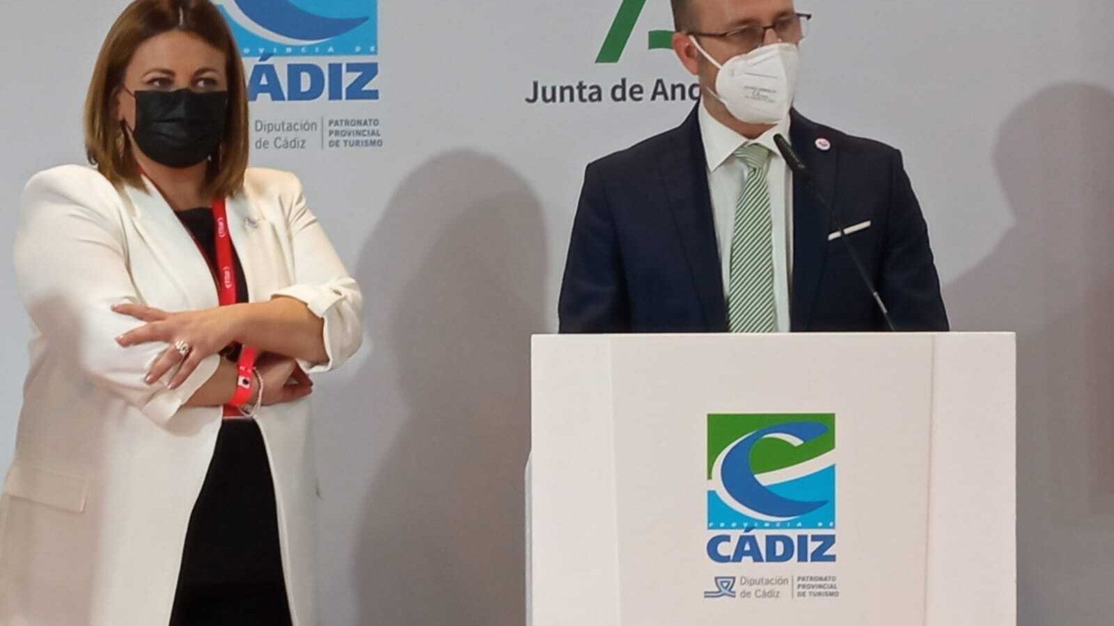 Manuel Izco durante la presentación de la Conmemoración del Bicentenario de la Batalla del Trocadero