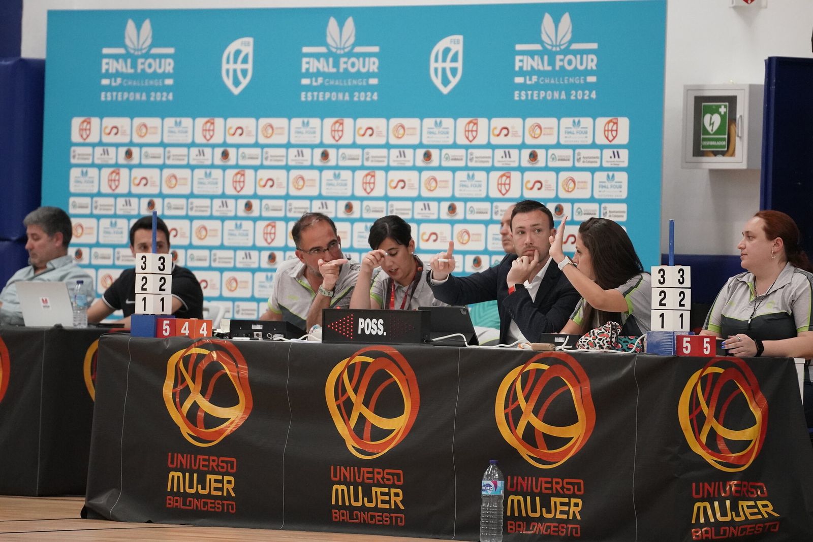 Ambientazo en Estepona para la Final Four de ascenso a Liga Femenina