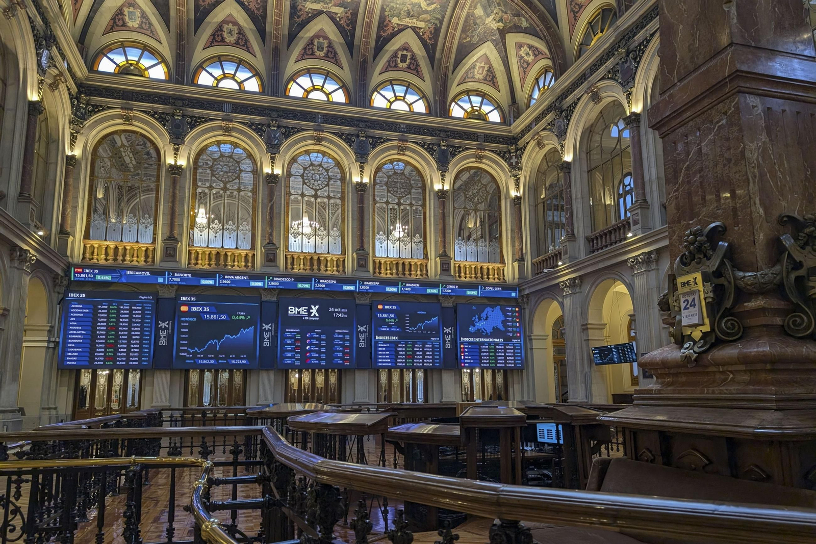 El Palacio de la Bolsa de Madrid.