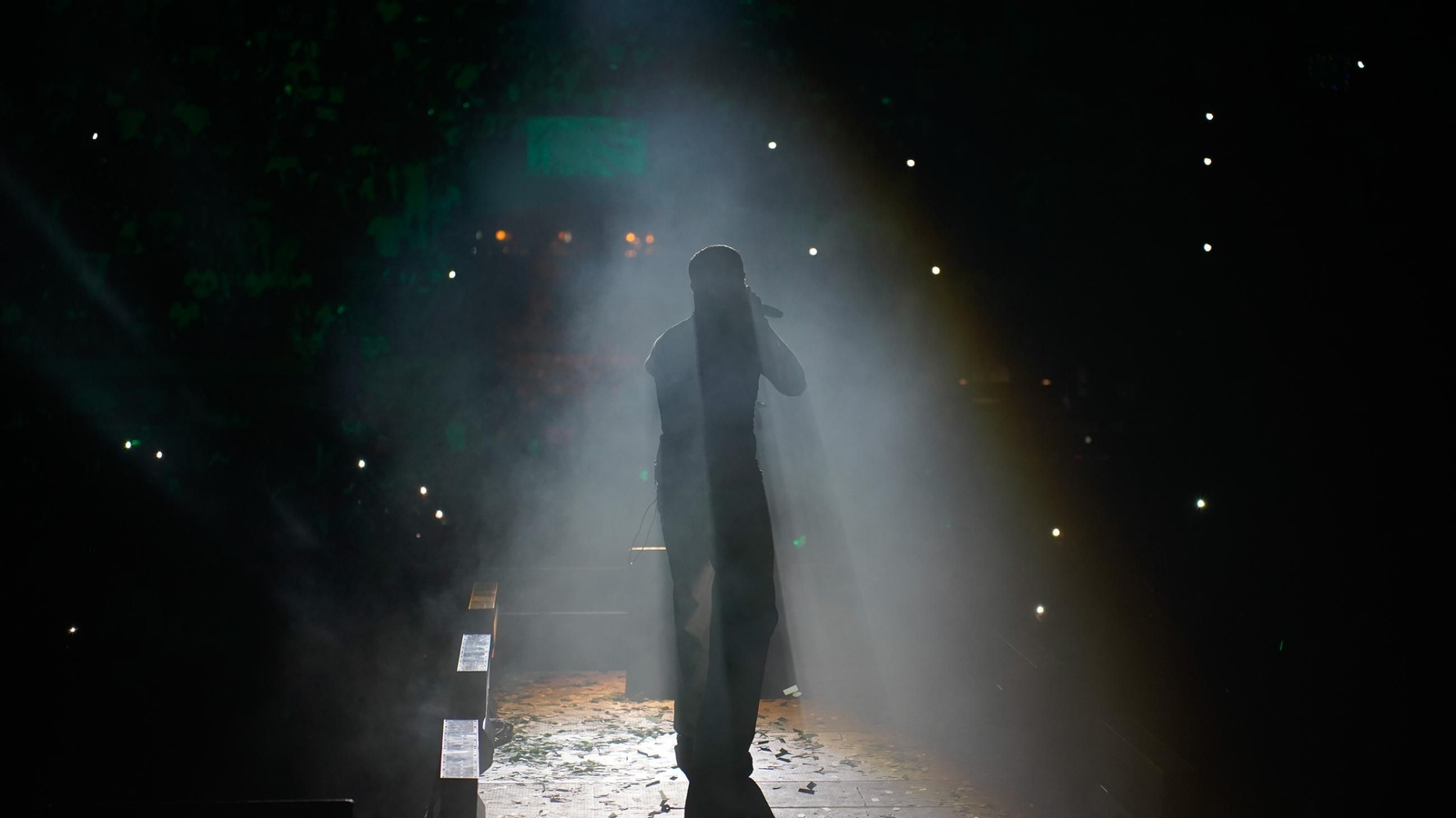El concierto de JC Reyes en el Cabaret Festival de Algeciras, en imágenes