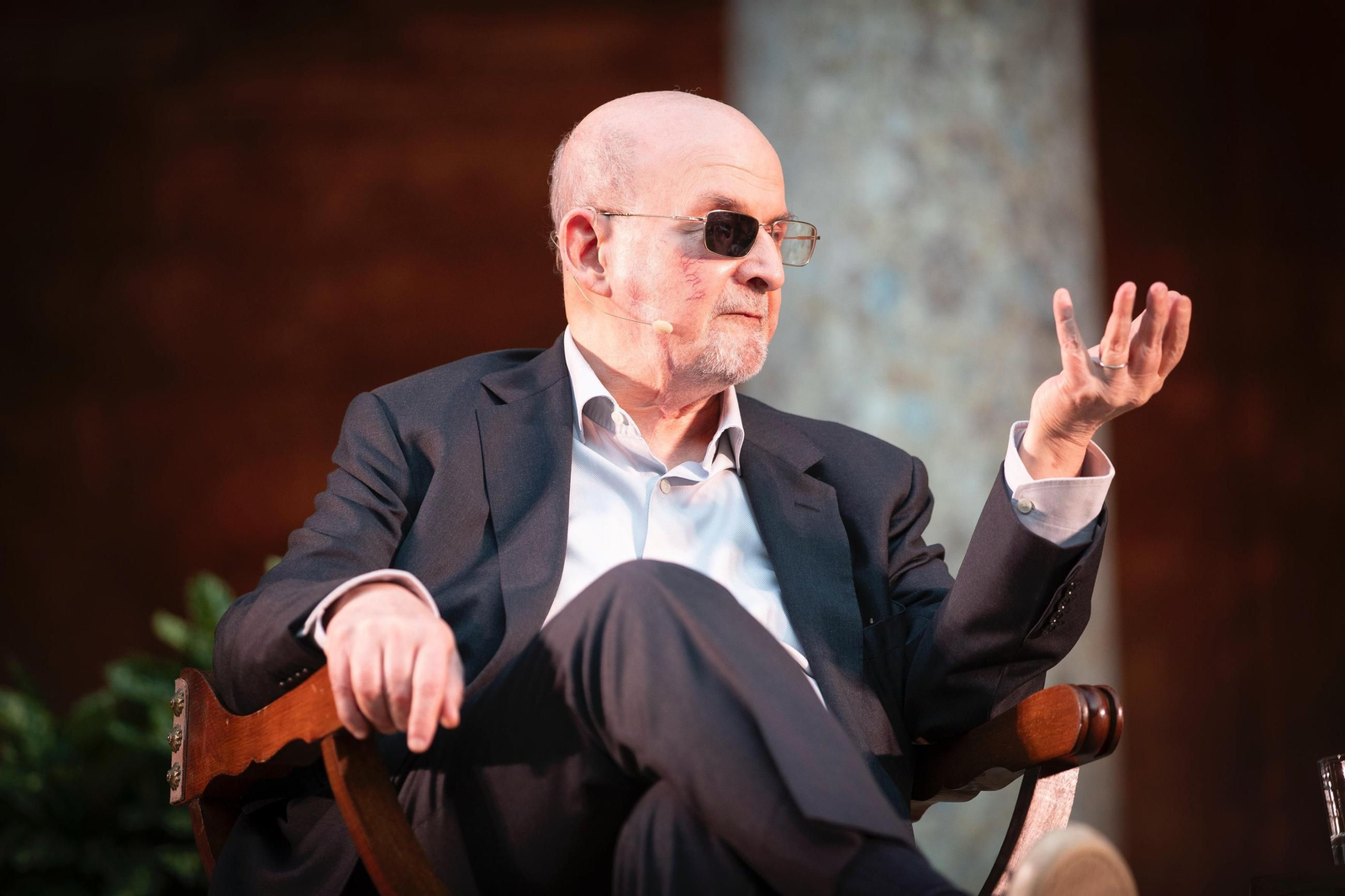 Salman Rushdie inaugura cultur_ALH en el Palacio de Carlos V de Granada: las imágenes