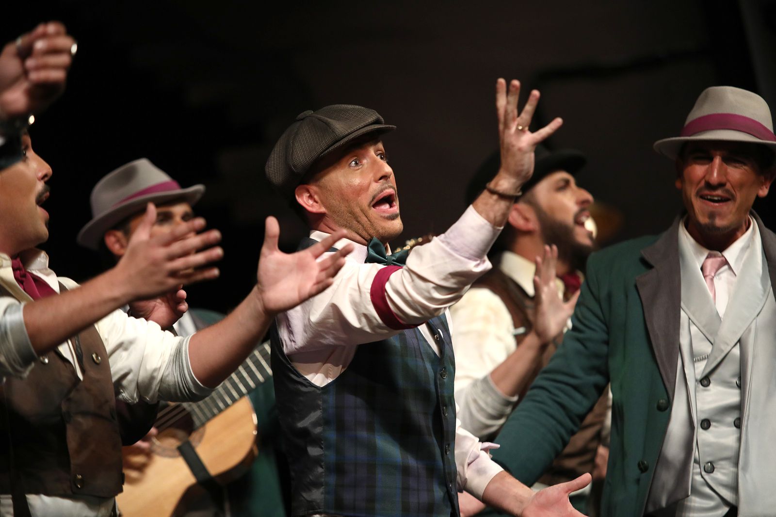 La comparsa 'El club de los ignorantes', en el Concurso del Falla de 2022.