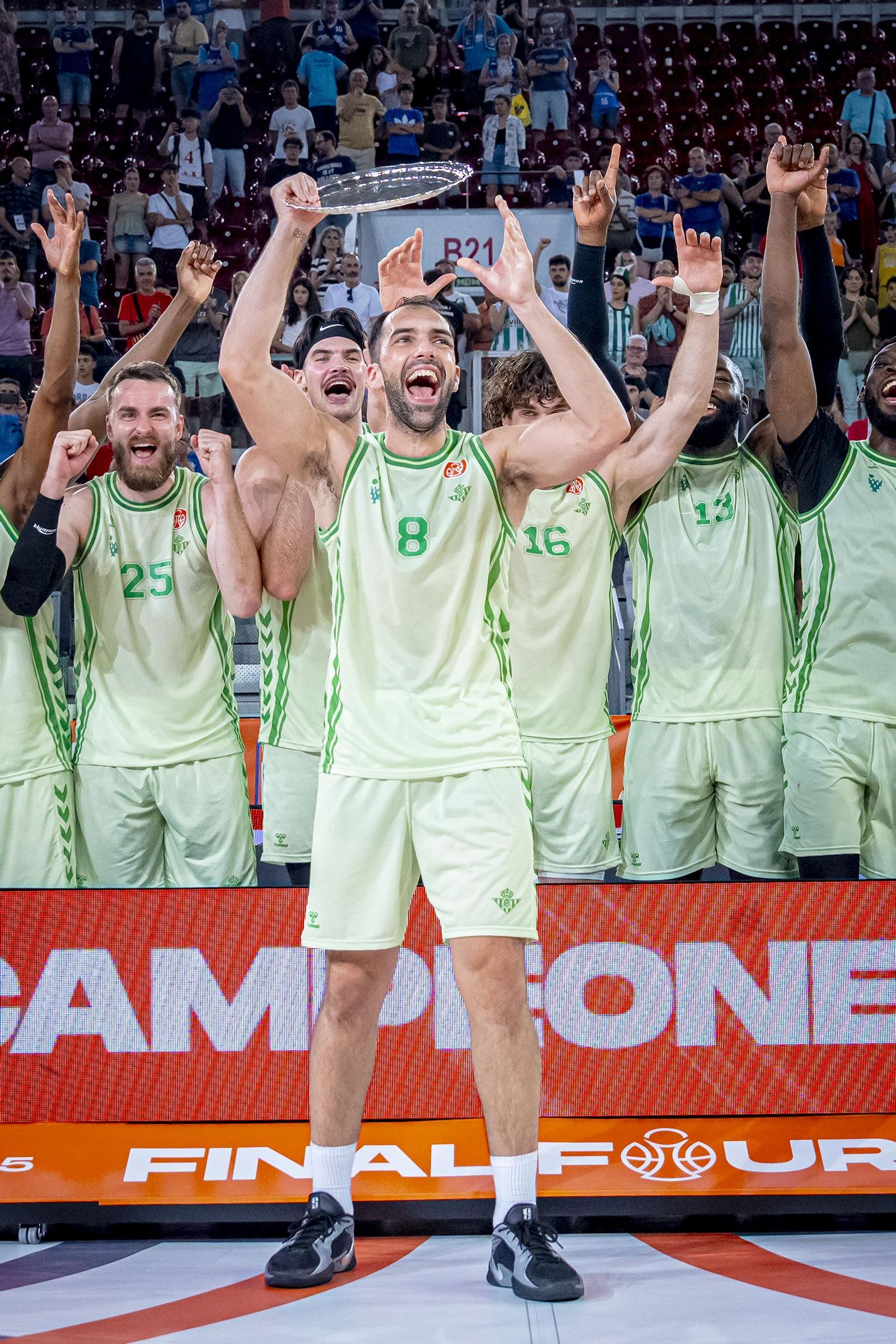 Las mejores fotos del ascenso del Betis Baloncesto.