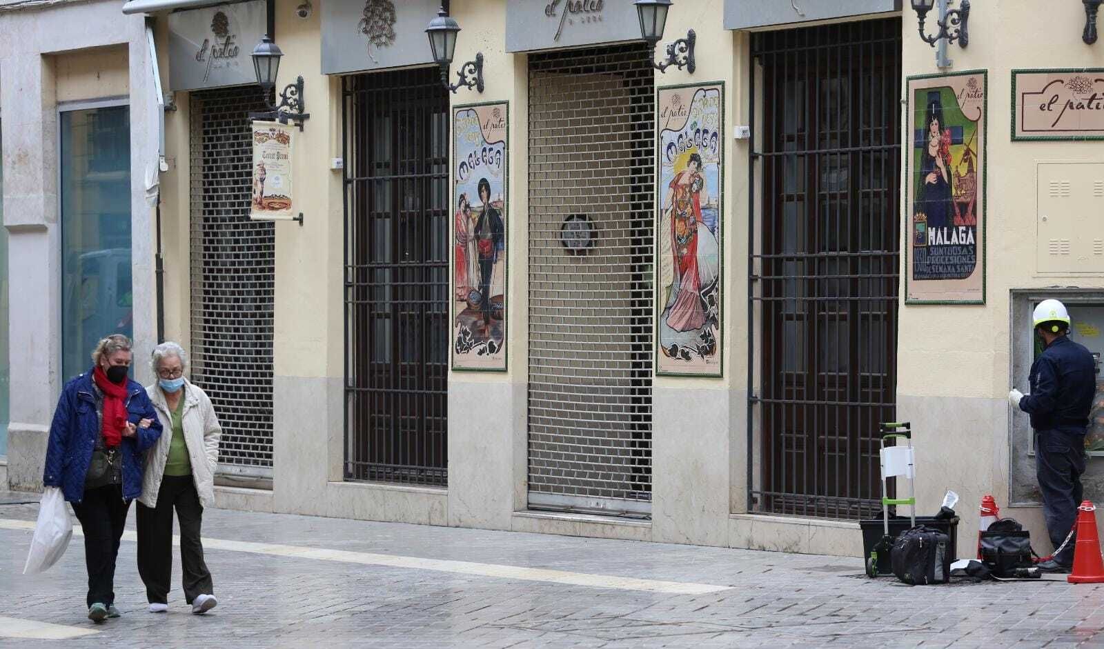 Uno de los restaurantes de la capital malagueña cerrados este miércoles.