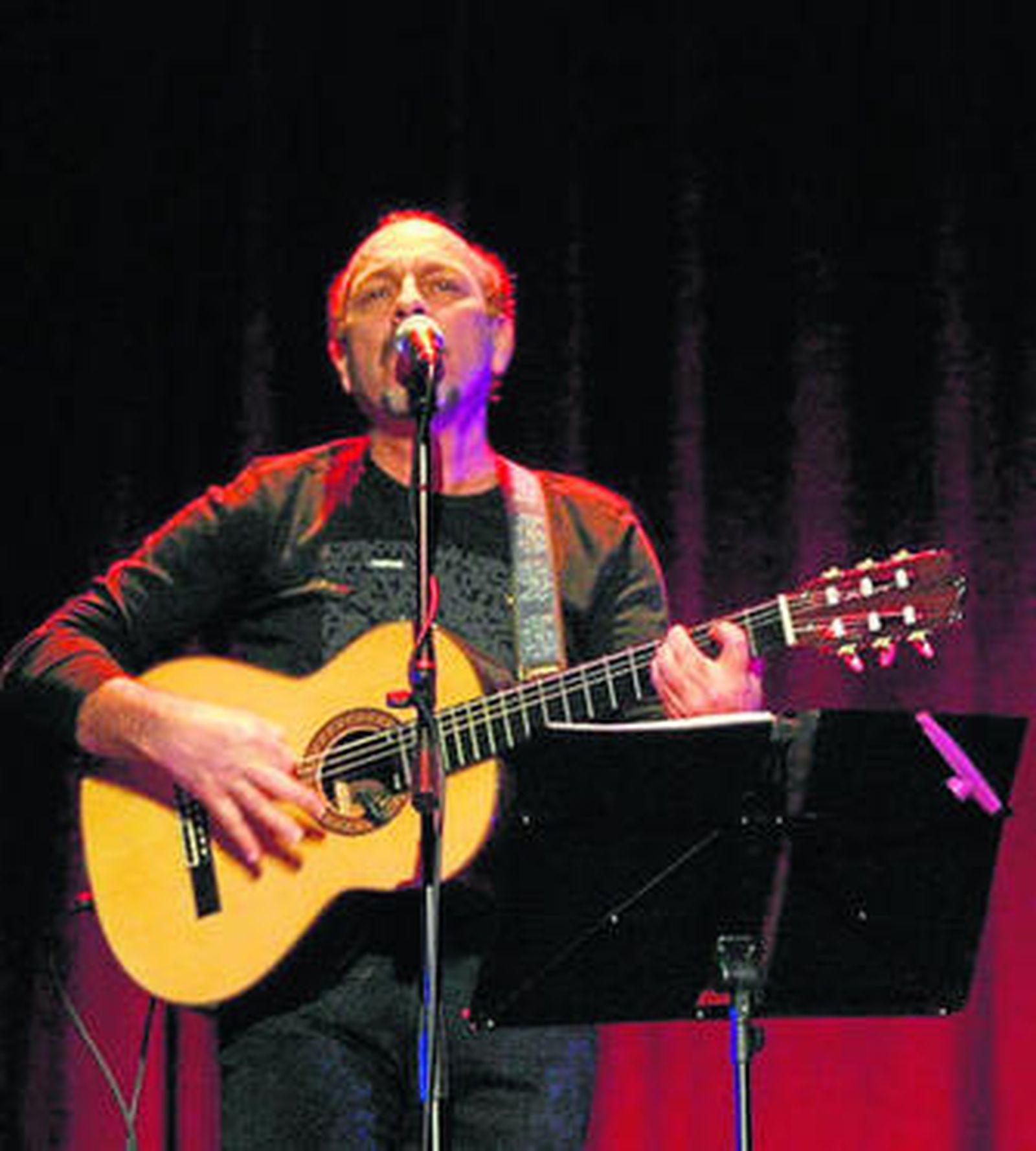 Javier Ruibal y Antonio Romera 'Chipi', en sendos conciertos celebrados de forma reciente.