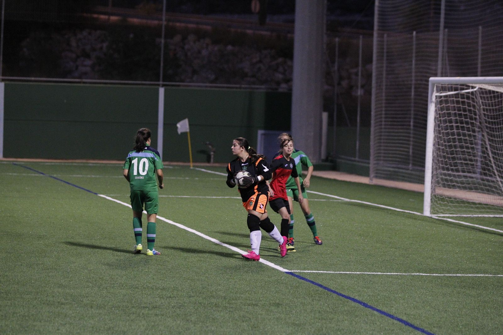Imagen de un duelo de este curso en la Ciudad Deportiva de Los Ángeles.