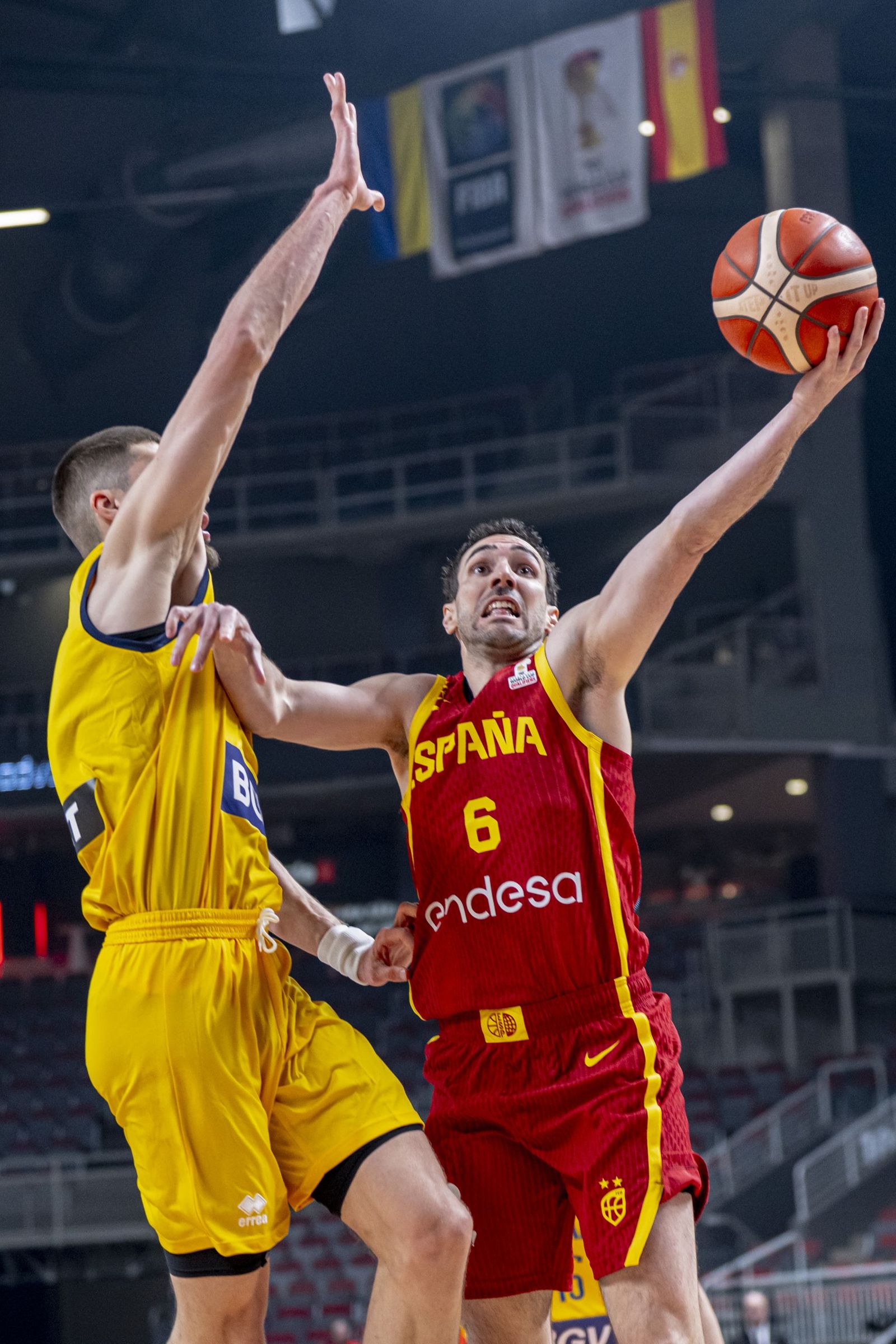 Las mejores fotos del Ucrania-España de baloncesto