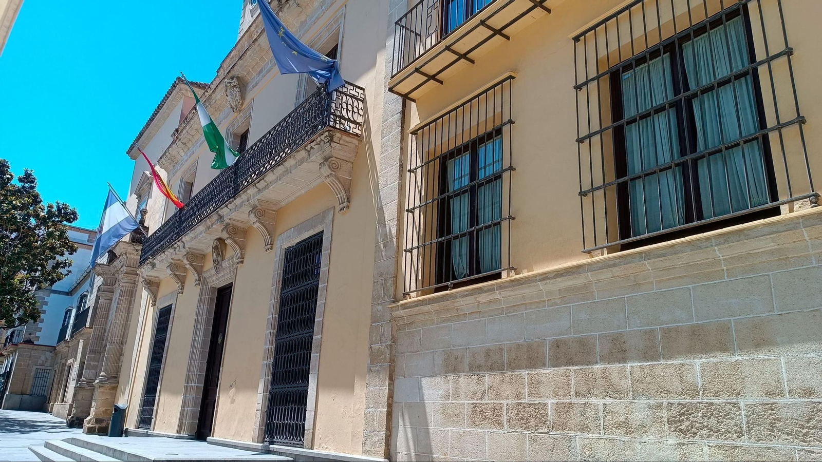Fachada del Ayuntamiento de Jerez.