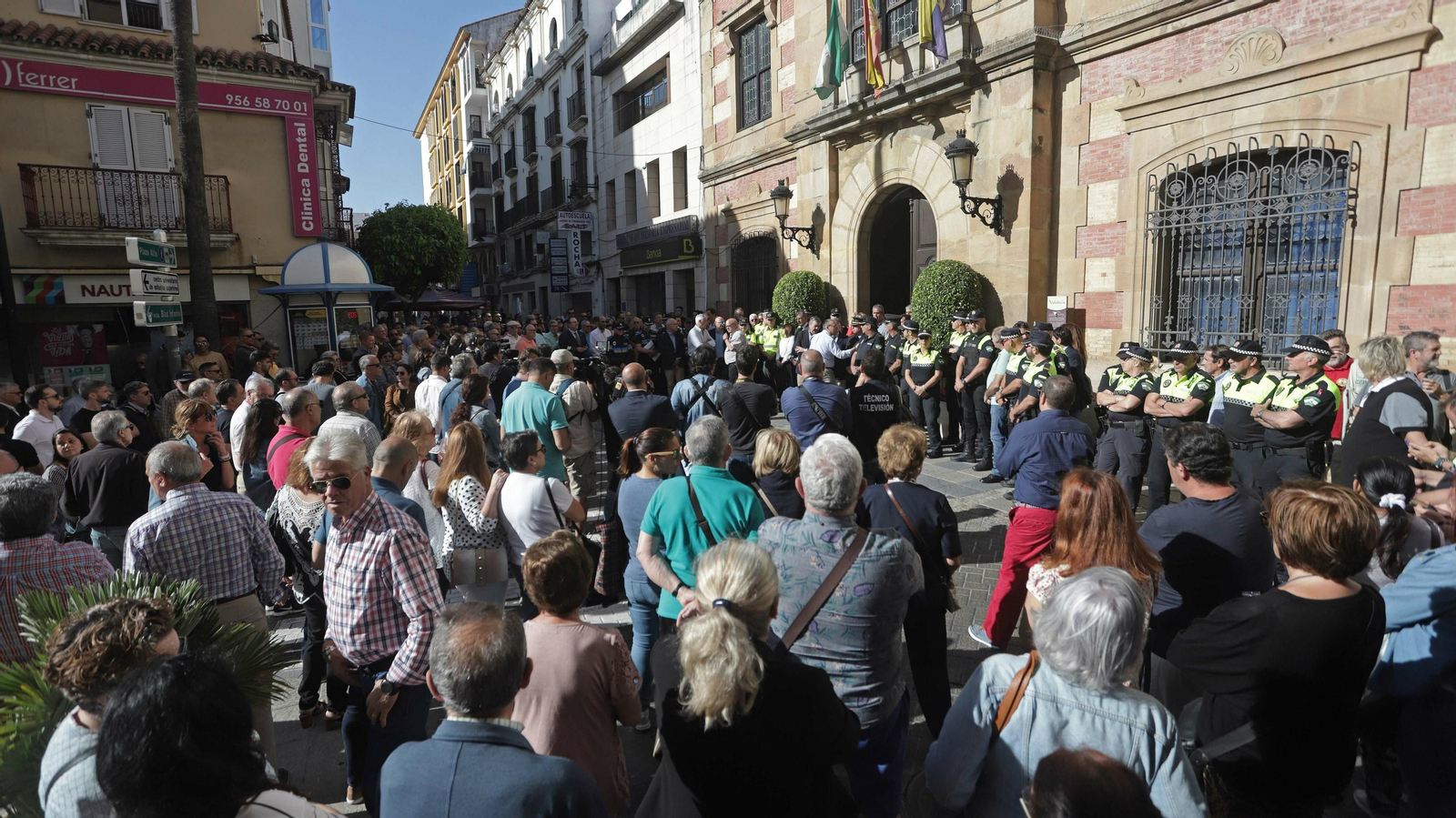 Concentración por la muerte de Fermín Cabezas