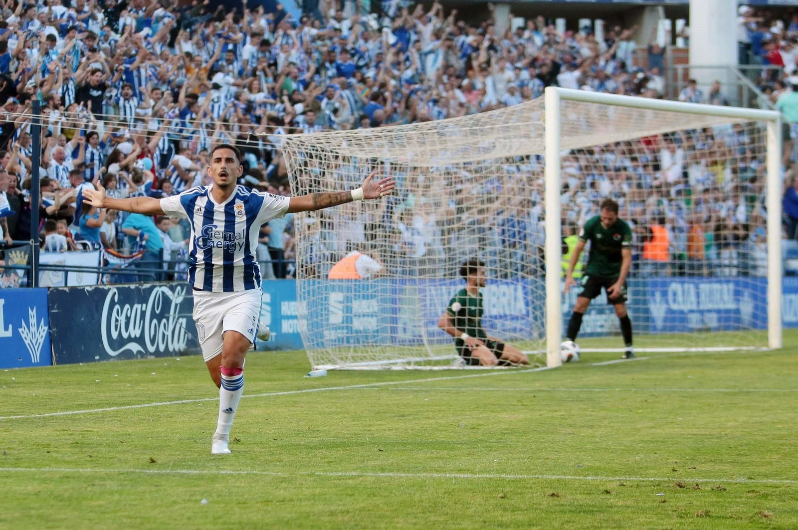 Las imágenes del ascenso del Recre a Primera RFEF