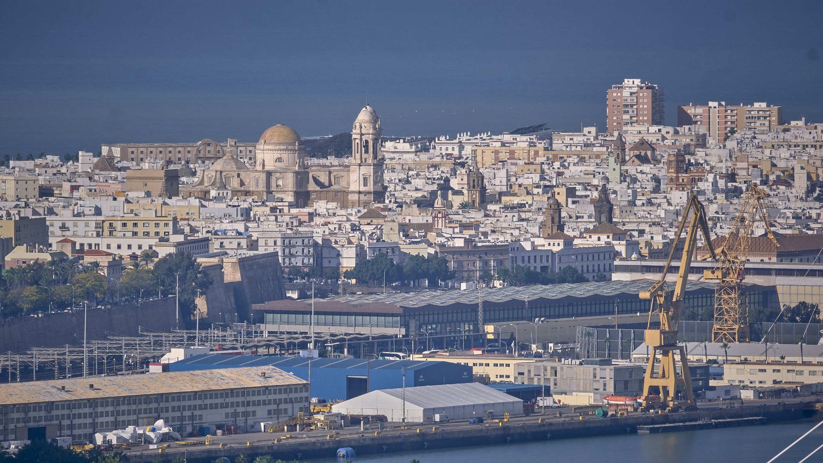 Vista desde la torre de Endesa en Puerto Real.