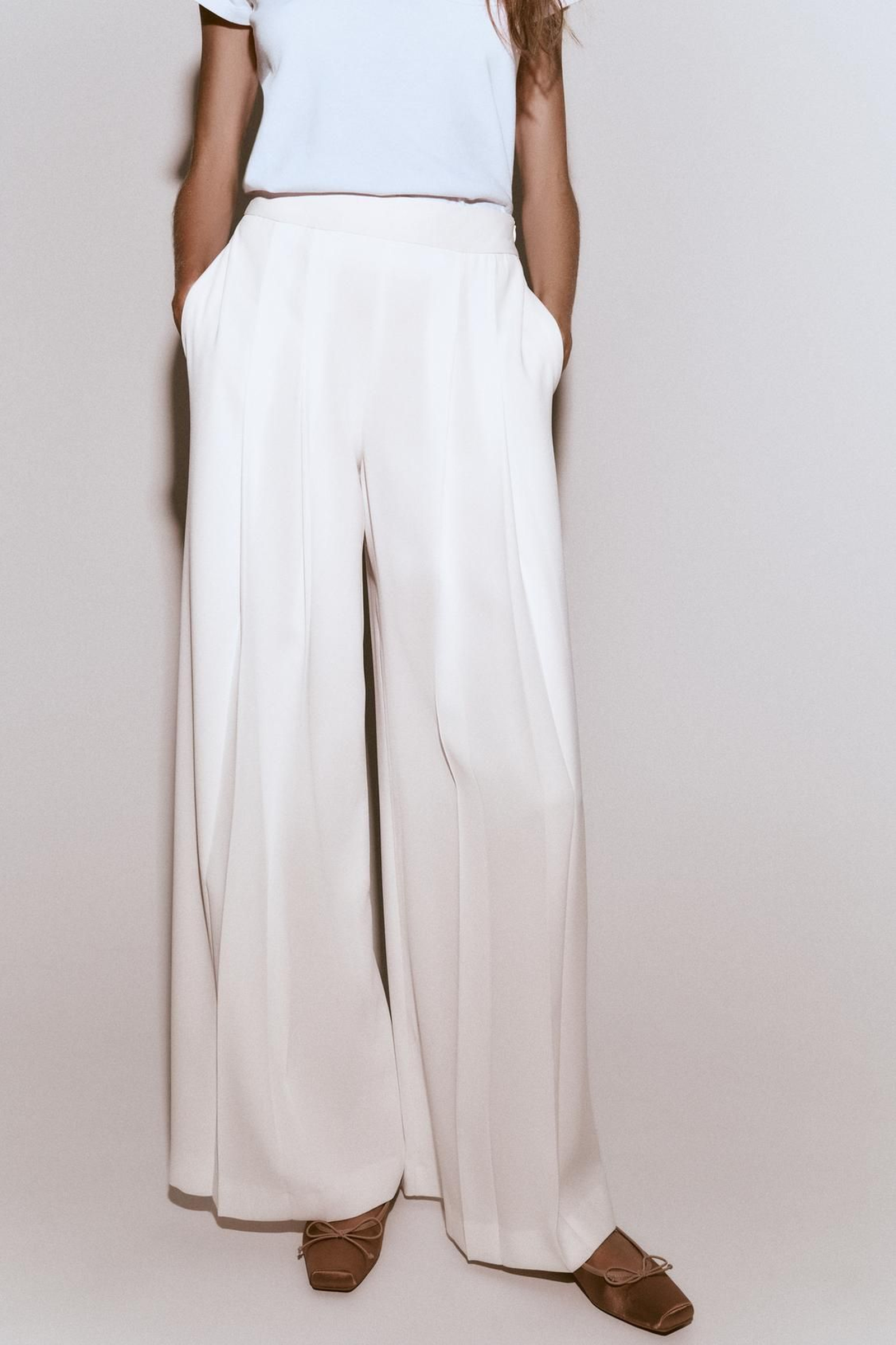 Pantalones anchos de Zara. Pantalones anchos de Zara.