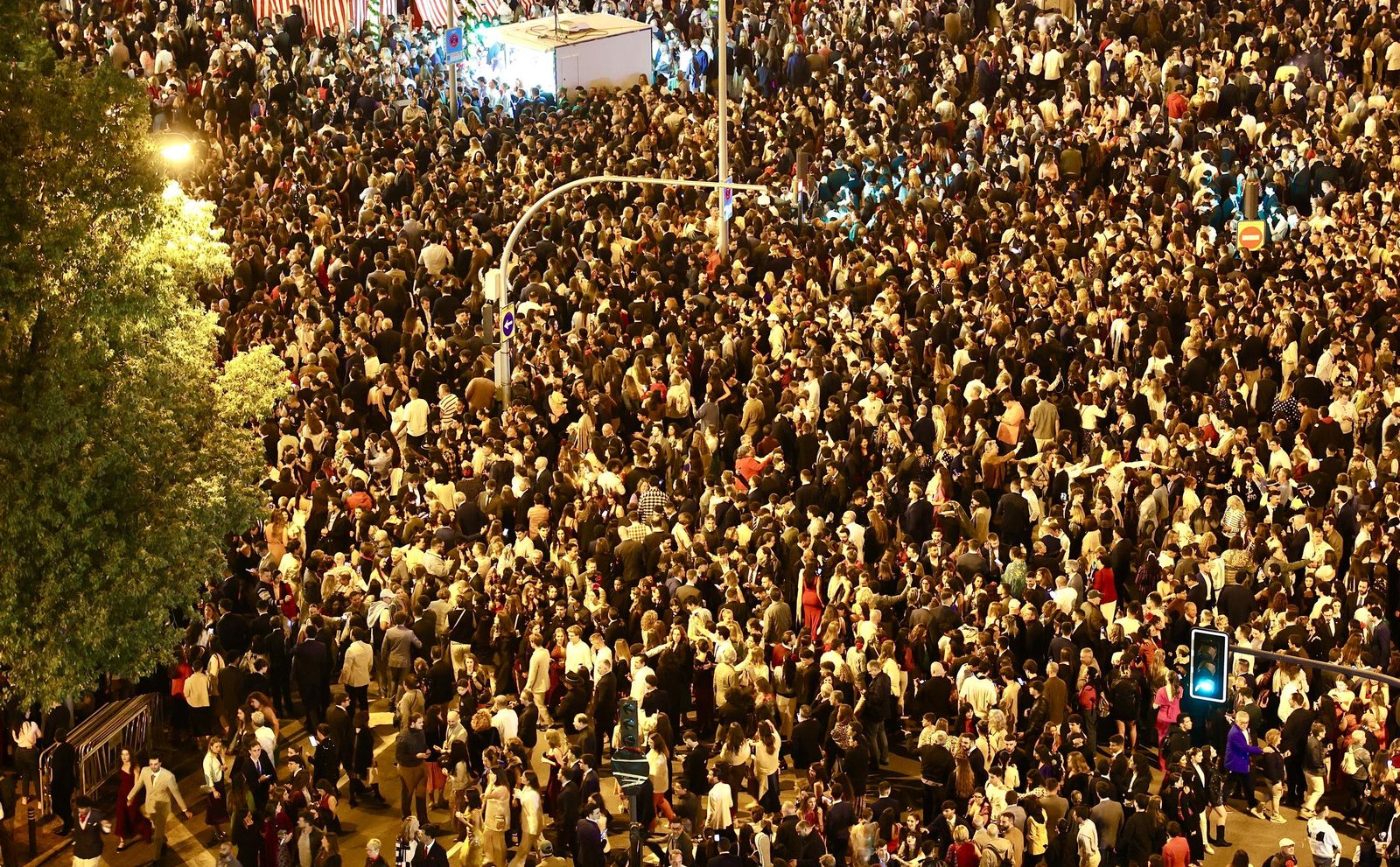 Alumbrao de la portada de Feria 2025