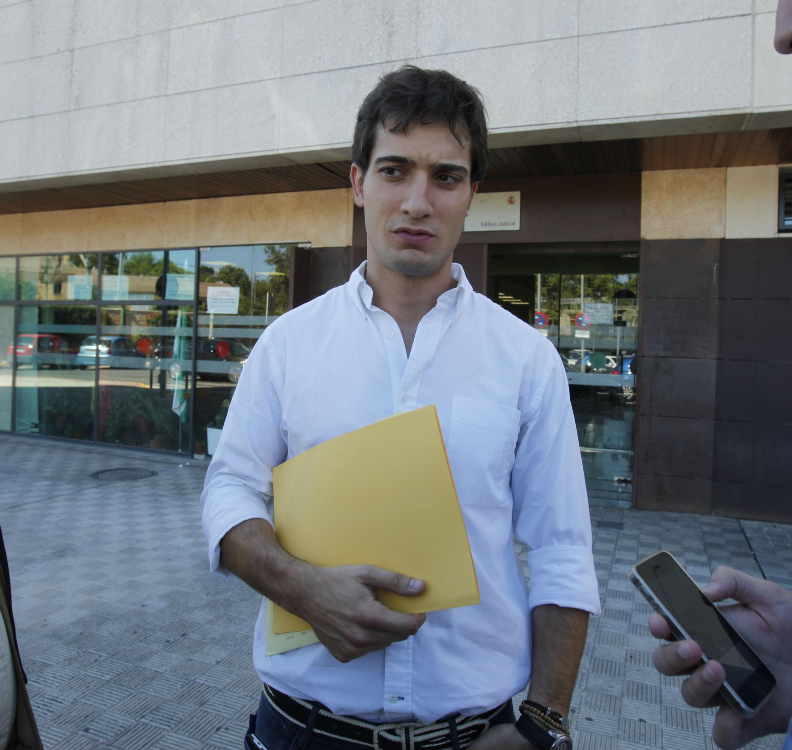 El ex edil del PP en Dos Hermanas, Luis Paniagua, exculpado definitivamente del caso del chantaje.