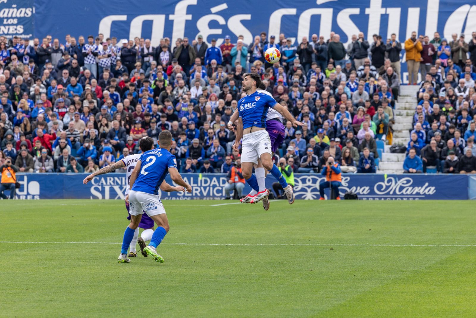 Las mejores imágenes del empate en el derbi entre Linares Deportivo y Real Jaén
