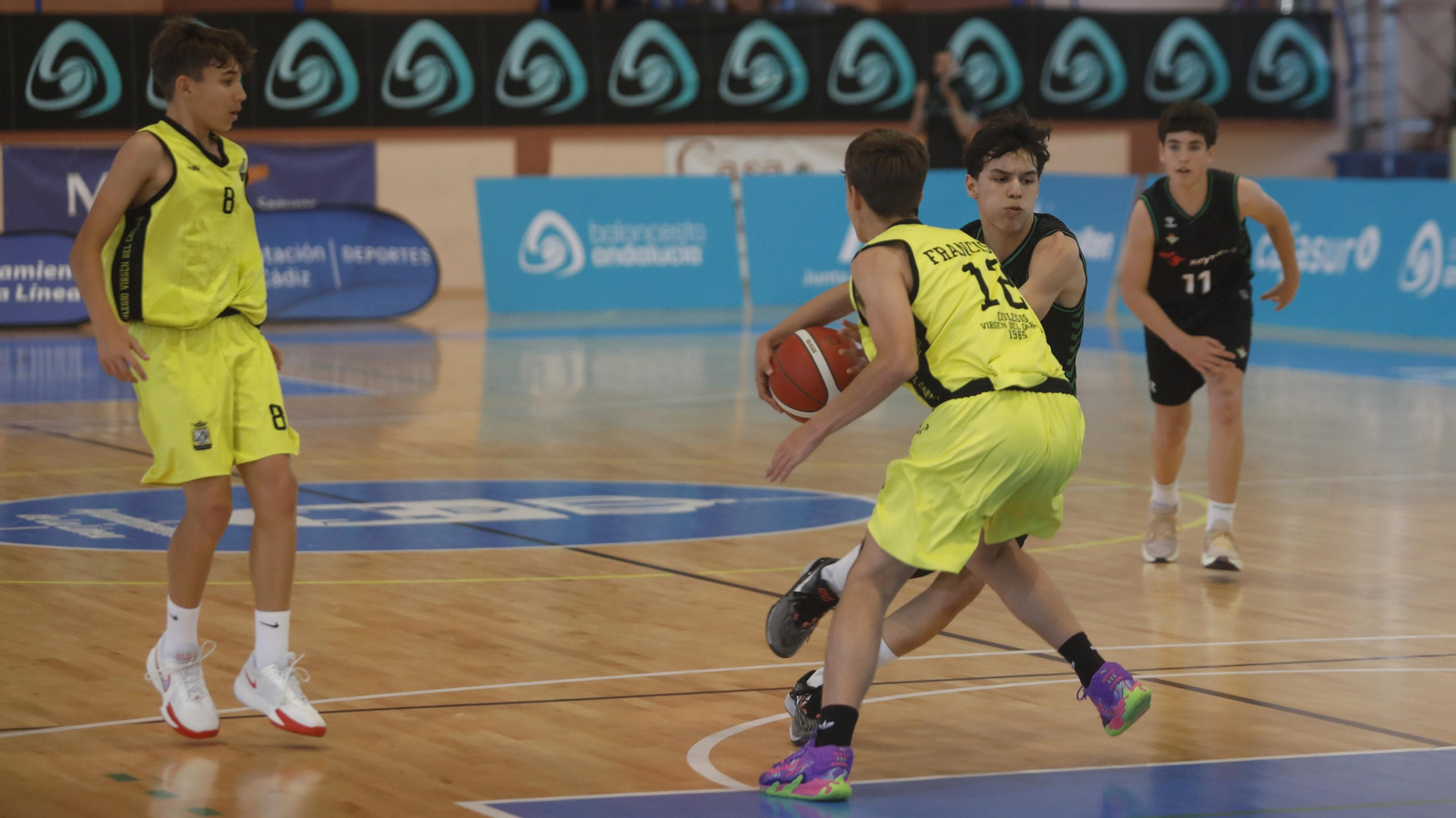 Las fotos de las semifinales del Cadeba infantil masculino de La Línea