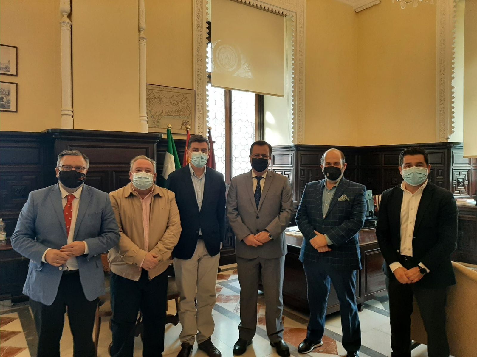 Reunión mantenida este lunes en el Ayuntamiento de Sevilla.