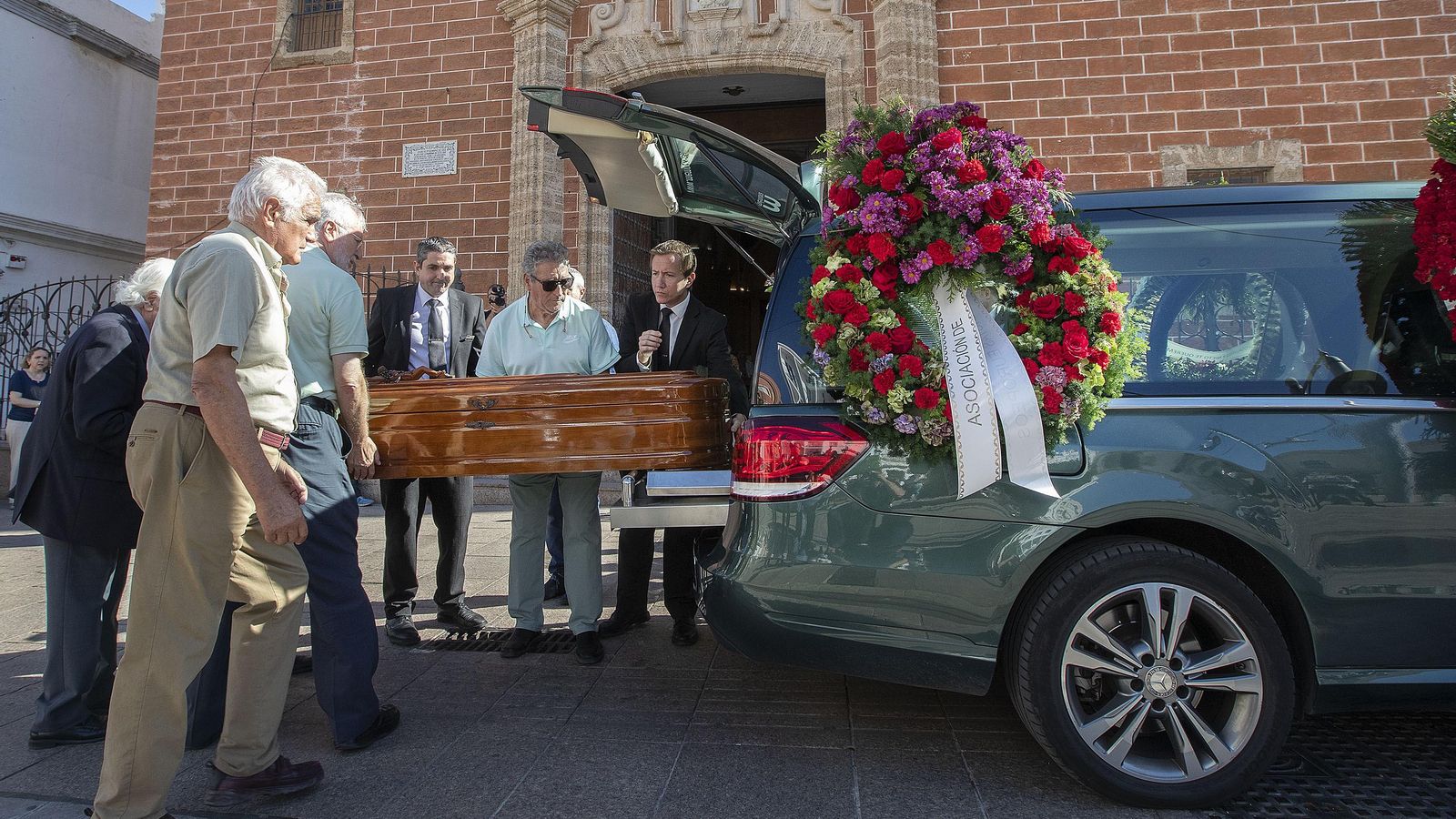 Funeral de Pepe Oneto en San Fernando.