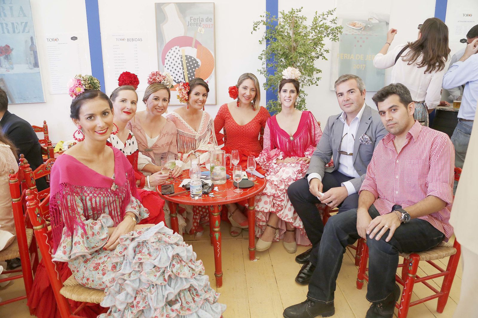 María Dolores Illescas, Ana Bernal, Verónica Moruno, Rocío González, Johanna Bernárdez, María Villar, Marcos Montes y Daniel Gómez.