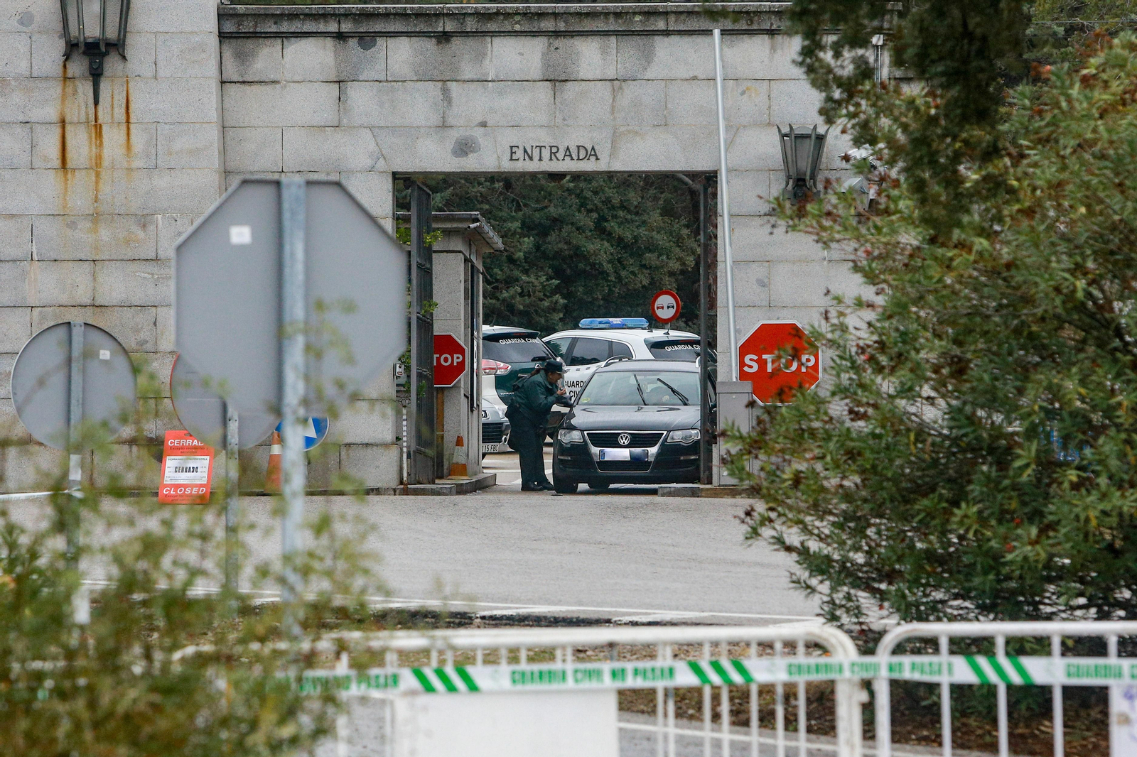 Preparativos en el Valle de los Caídos para la exhumación de Franco