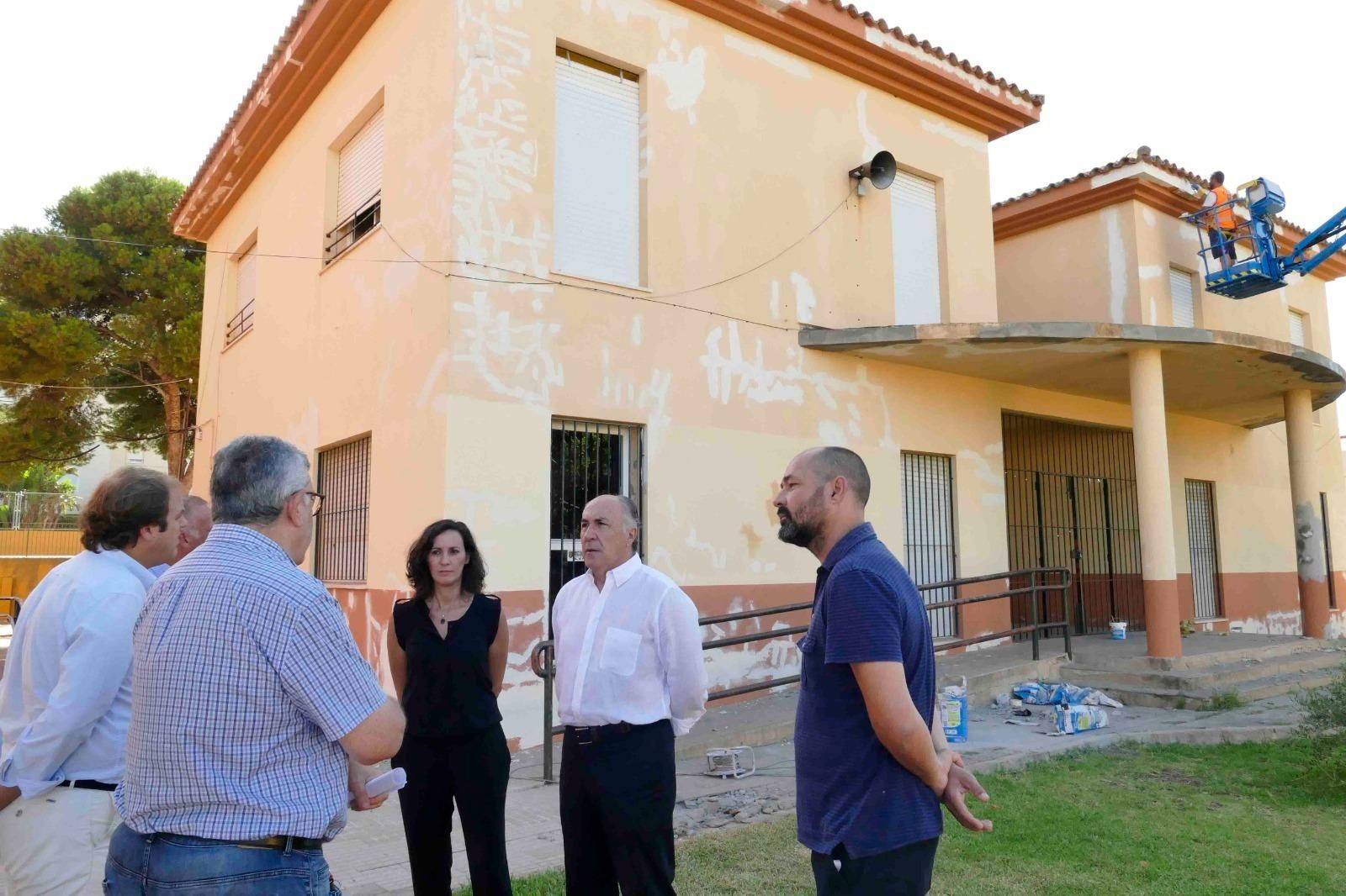 José Ignacio Landaluce, Yéssica Rodríguez y Javier Vázquez, en la visita al CEIP San Bernardo José Ignacio Landaluce, Yéssica Rodríguez y Javier Vázquez, en la visita al CEIP San Bernardo